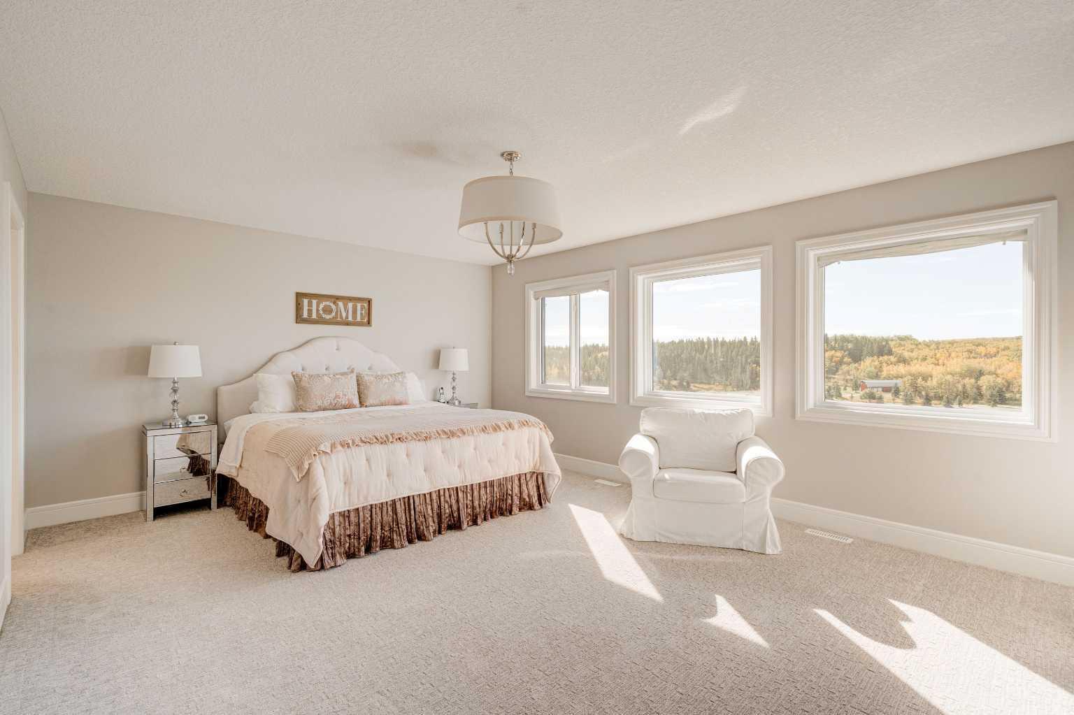 CALGARY, Alberta, T2X 2E1, CA, 4 Bedrooms Bedrooms, ,3 BathroomsBathrooms,Residential,For Sale,1987816