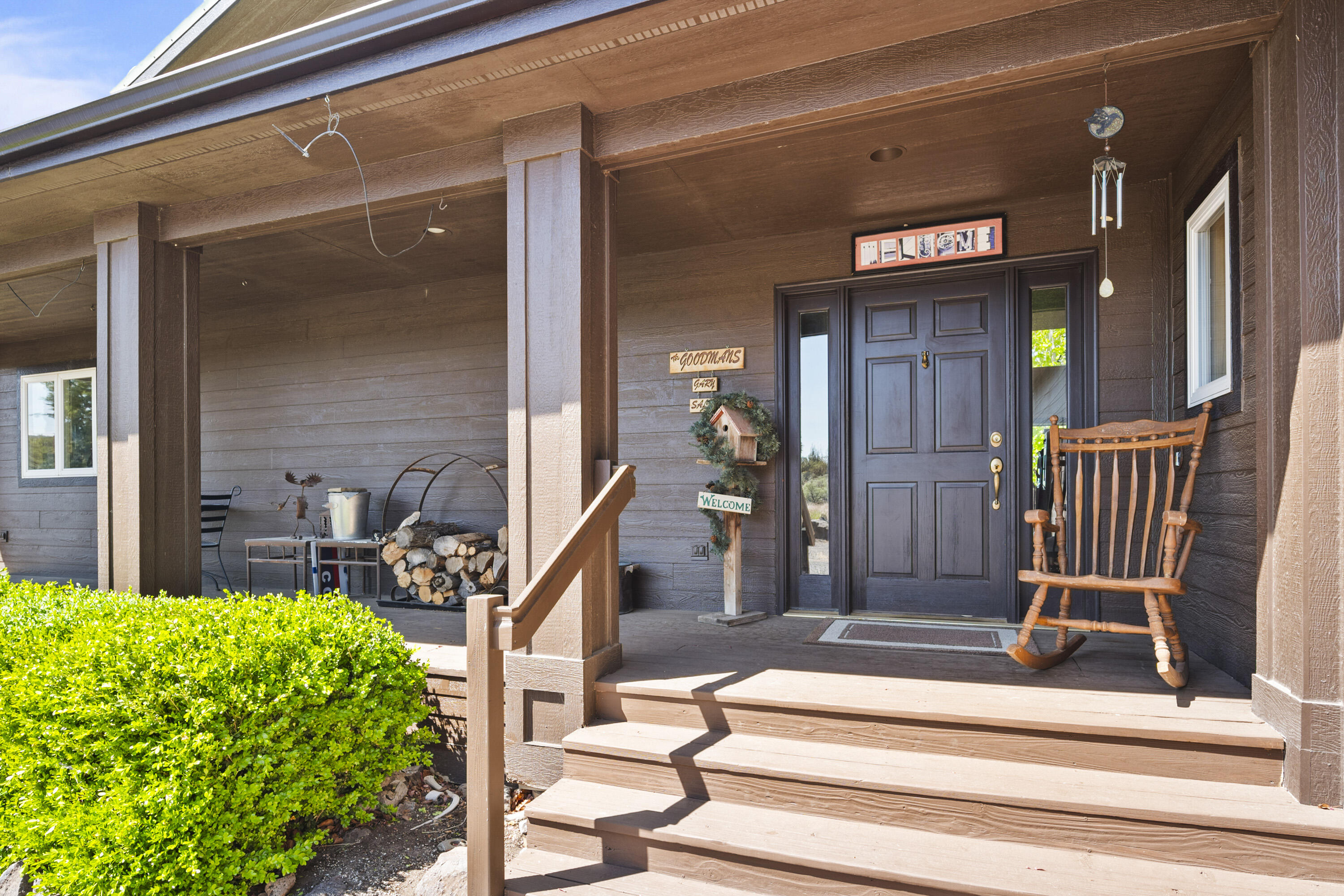 Powell Butte, Oregon, 97753, United States, 4 Bedrooms Bedrooms, ,3 BathroomsBathrooms,Residential,For Sale,1851575