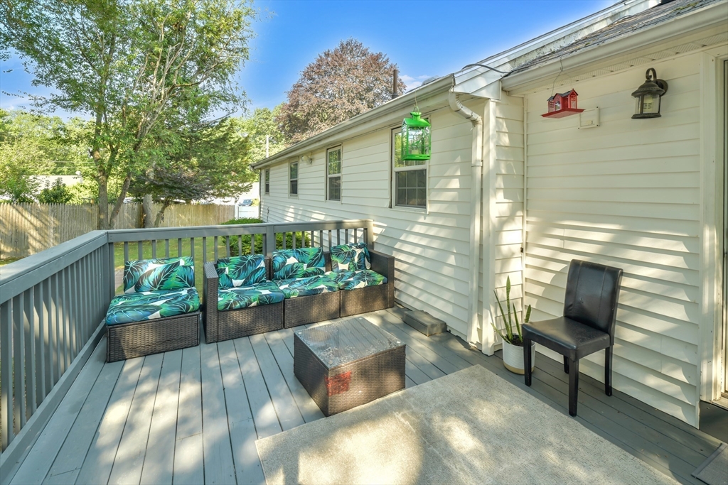 Randolph, Massachusetts, 02368, United States, 4 Bedrooms Bedrooms, ,2 BathroomsBathrooms,Residential,For Sale,2005663