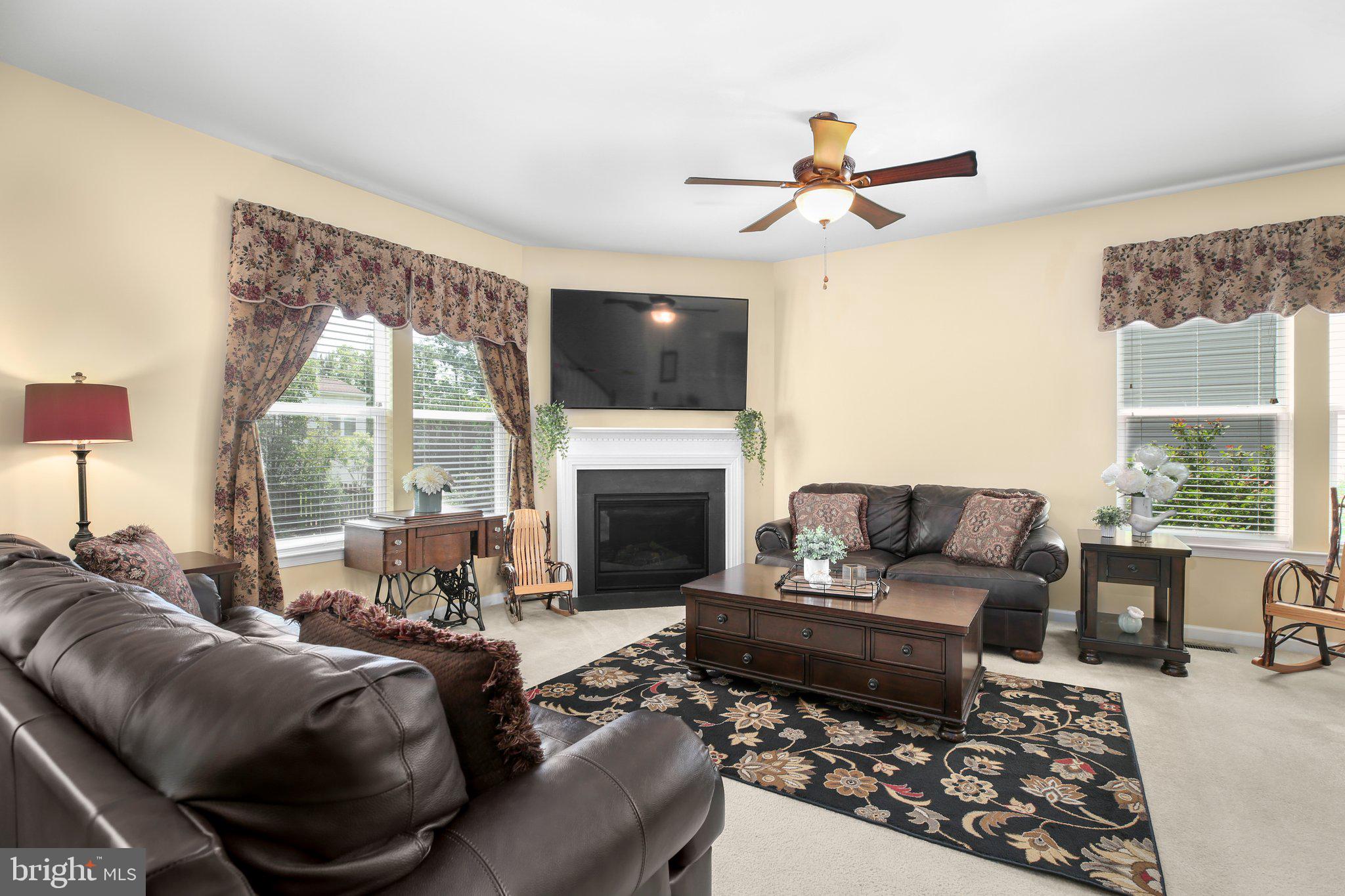 Fredericksburg, Virginia, 22406, United States, 3 Bedrooms Bedrooms, ,2 BathroomsBathrooms,Residential,For Sale,1887792