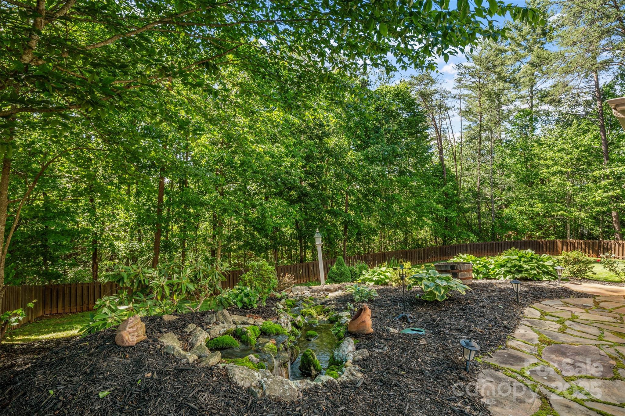 Weaverville, North Carolina, 28787, United States, 4 Bedrooms Bedrooms, ,4 BathroomsBathrooms,Residential,For Sale,1919742