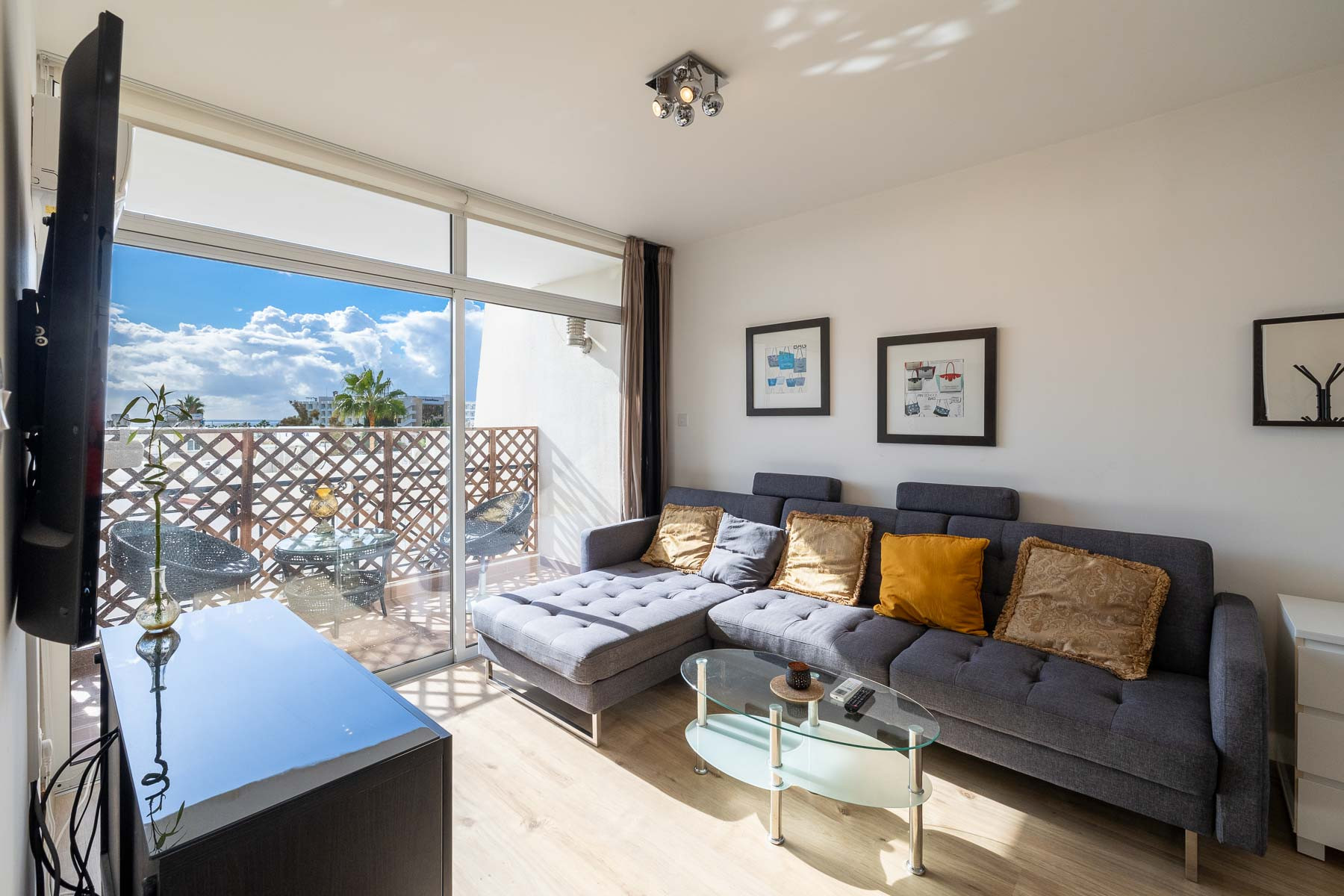  Two Bedroom Apartment in Limassol - 物件實景