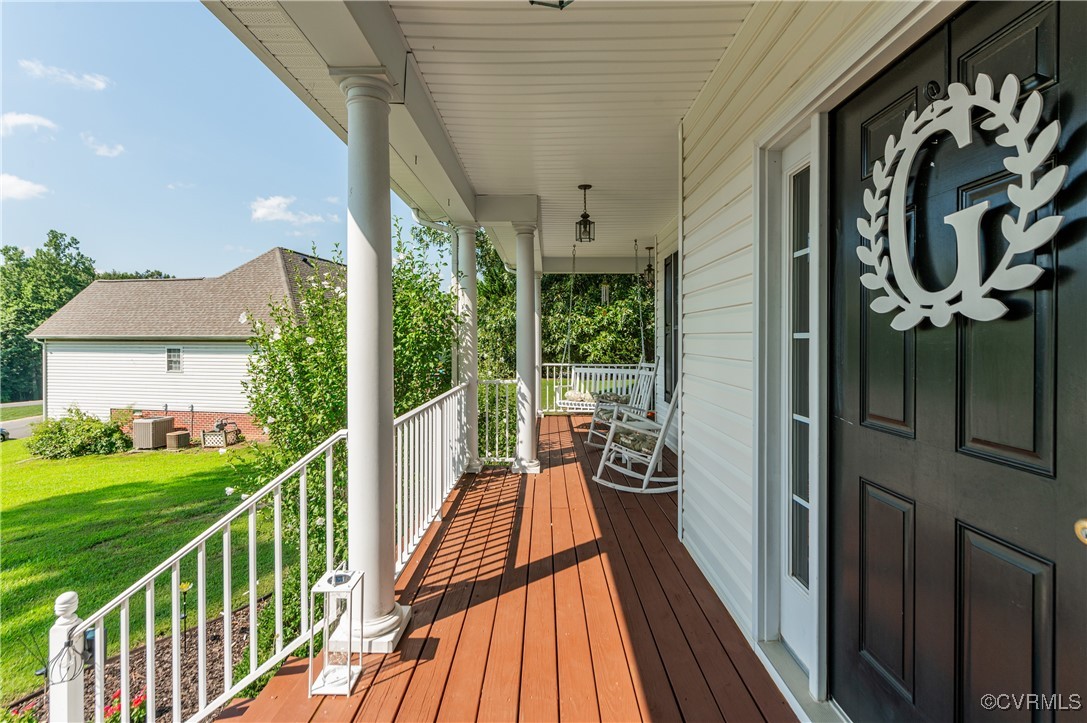 Midlothian, Virginia, 23114, United States, 5 Bedrooms Bedrooms, ,3 BathroomsBathrooms,Residential,For Sale,1901920
