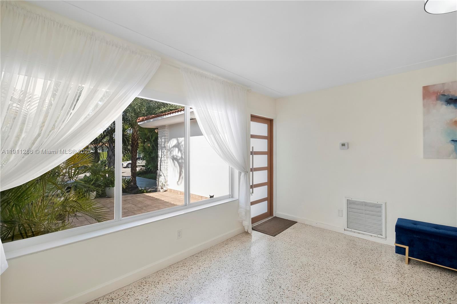 Surfside, Florida, 33154, United States, 3 Bedrooms Bedrooms, ,2 BathroomsBathrooms,Residential,For Sale,1991732