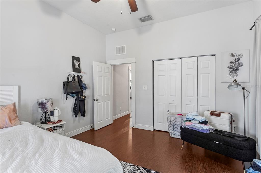Tampa, Florida, 33602, United States, 3 Bedrooms Bedrooms, ,2 BathroomsBathrooms,Residential,For Sale,1785595