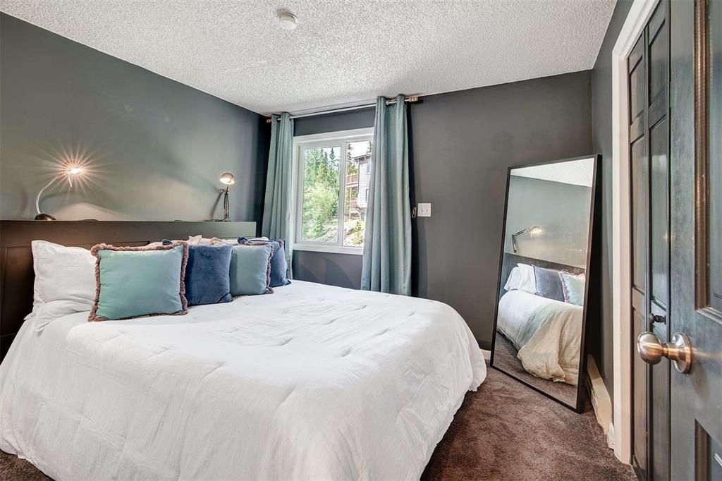 BRECKENRIDGE, Colorado, 80424, United States, 3 Bedrooms Bedrooms, ,3 BathroomsBathrooms,Residential,For Sale,1876176
