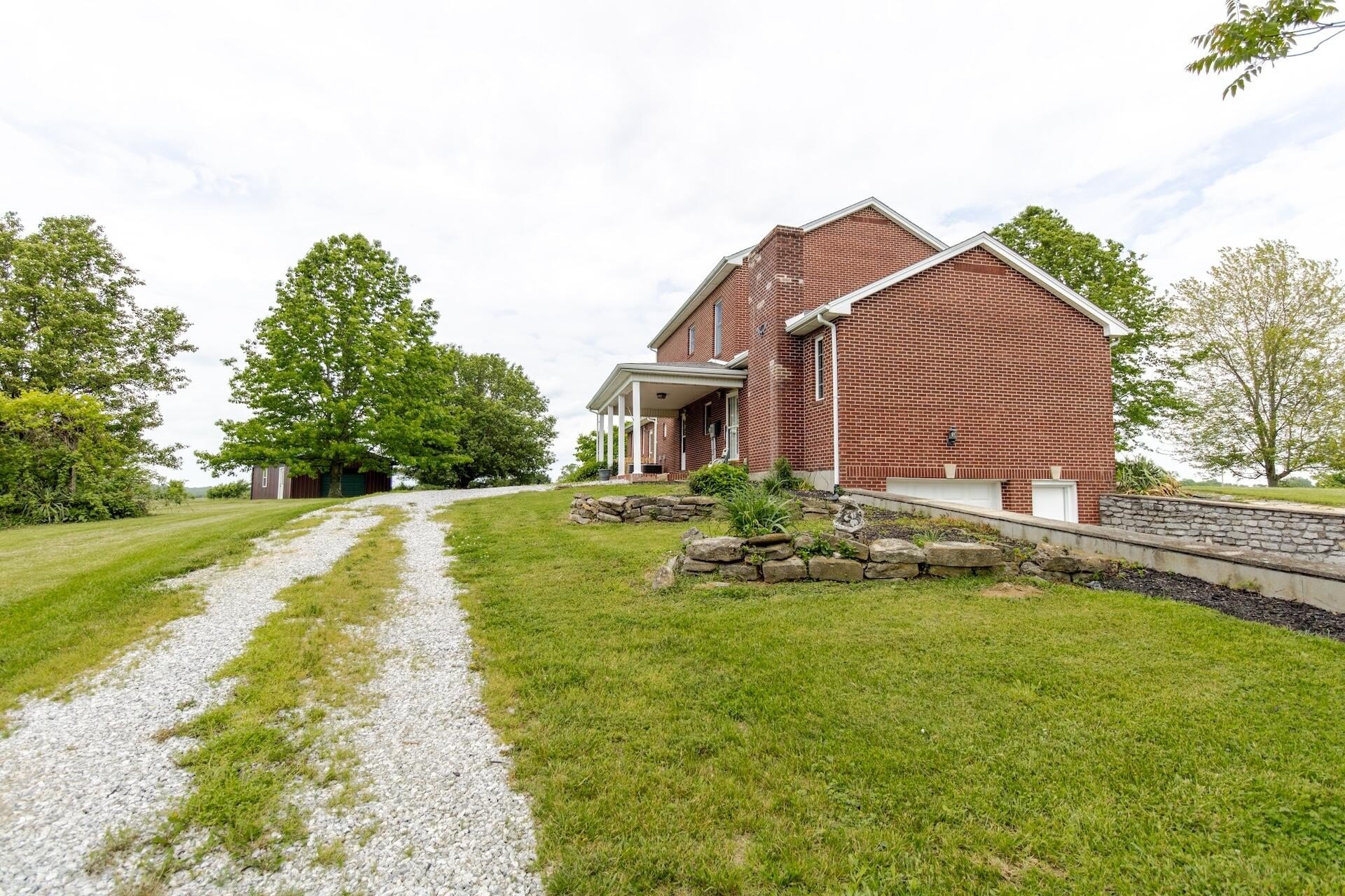 Glencoe, Kentucky, 41046, United States, 5 Bedrooms Bedrooms, ,4 BathroomsBathrooms,Residential,For Sale,1921882