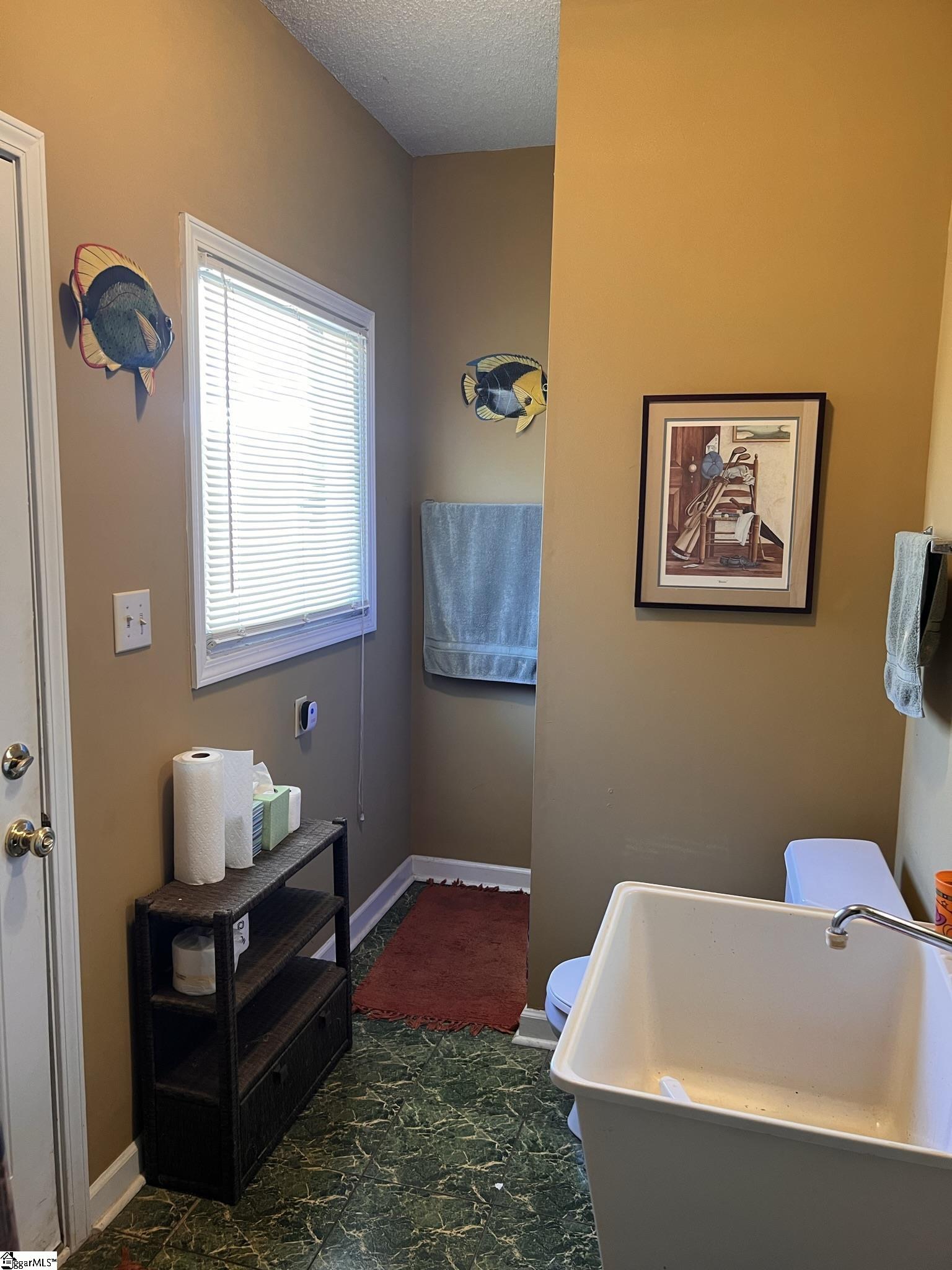 Pickens, South Carolina, 29671, United States, 4 Bedrooms Bedrooms, ,4 BathroomsBathrooms,Residential,For Sale,1975286