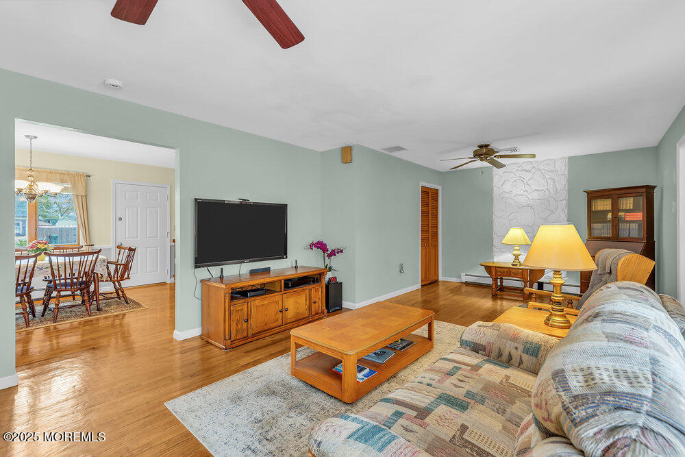 Hazlet, New Jersey, 07734, United States, 4 Bedrooms Bedrooms, ,2 BathroomsBathrooms,Residential,For Sale,1968911