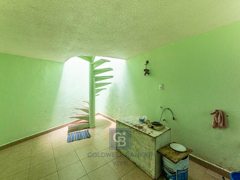 Agua caliente, Naucalpan de Juárez, Estado de méxico, 53900, Mexico, 3 Bedrooms Bedrooms, ,3 BathroomsBathrooms,Residential,For Sale,Agua caliente,1611093