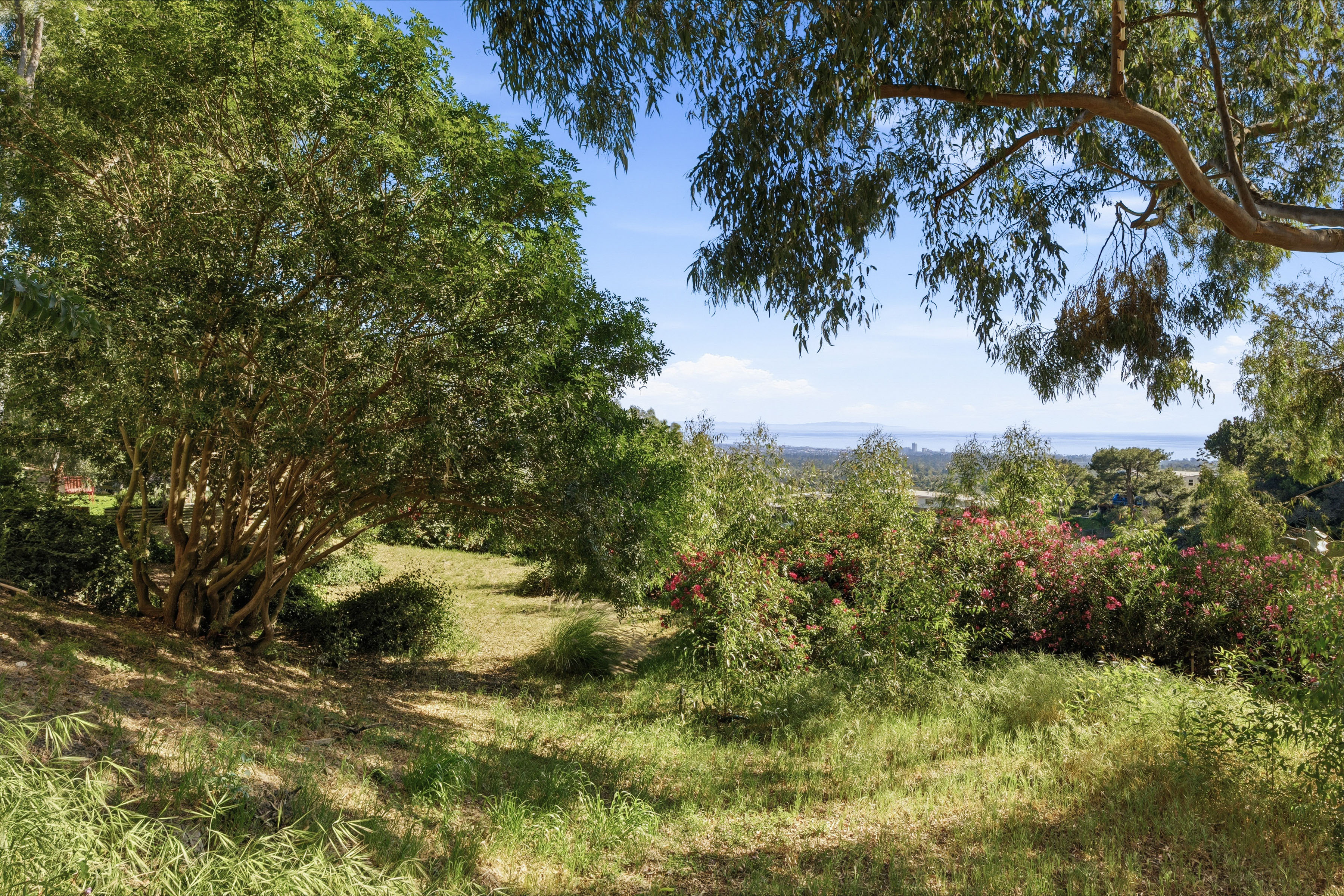  12268 Canna Road - 物件實景