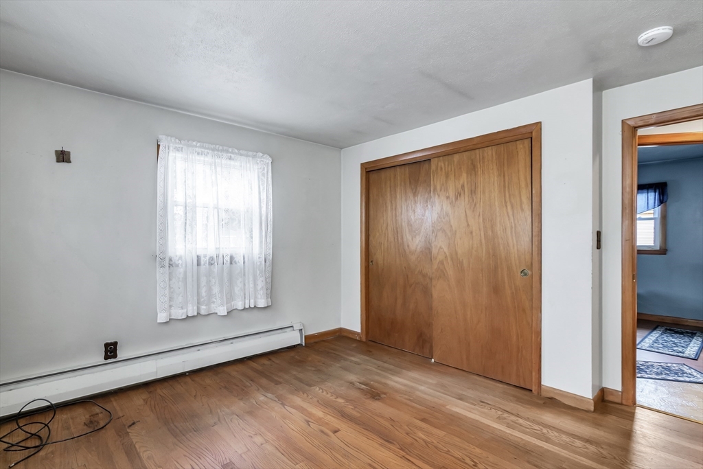 Lawrence, Massachusetts, 01843, United States, 3 Bedrooms Bedrooms, ,1 BathroomBathrooms,Residential,For Sale,1980479