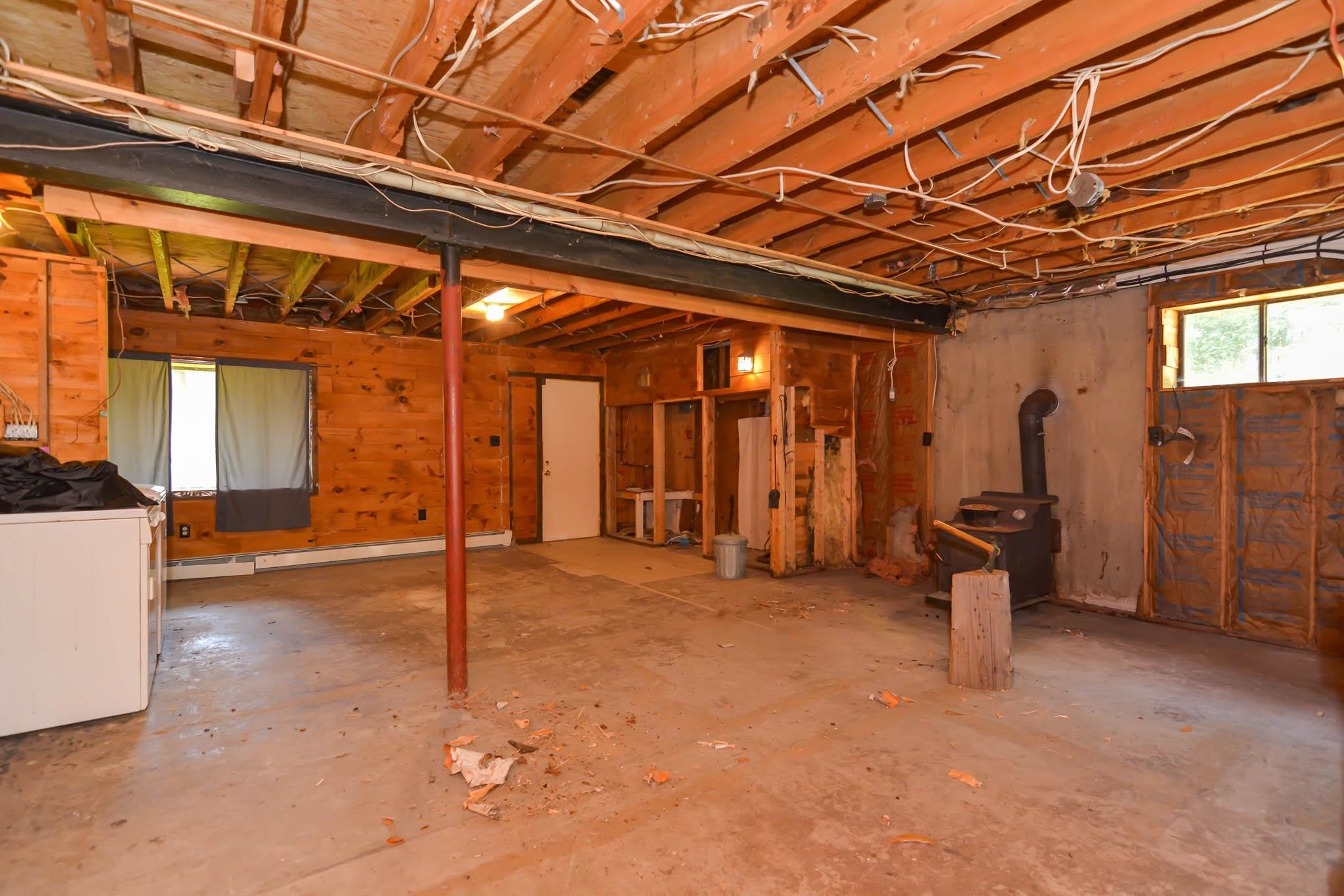 Bradford, New Hampshire, 03221, United States, 3 Bedrooms Bedrooms, ,2 BathroomsBathrooms,Residential,For Sale,1856760