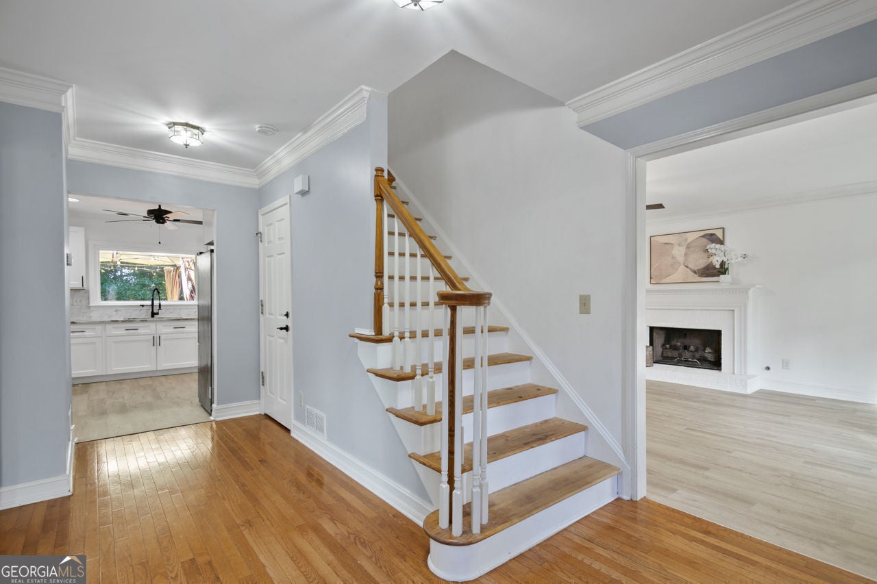 Acworth, Georgia, 30101, United States, 5 Bedrooms Bedrooms, ,4 BathroomsBathrooms,Residential,For Sale,1859098