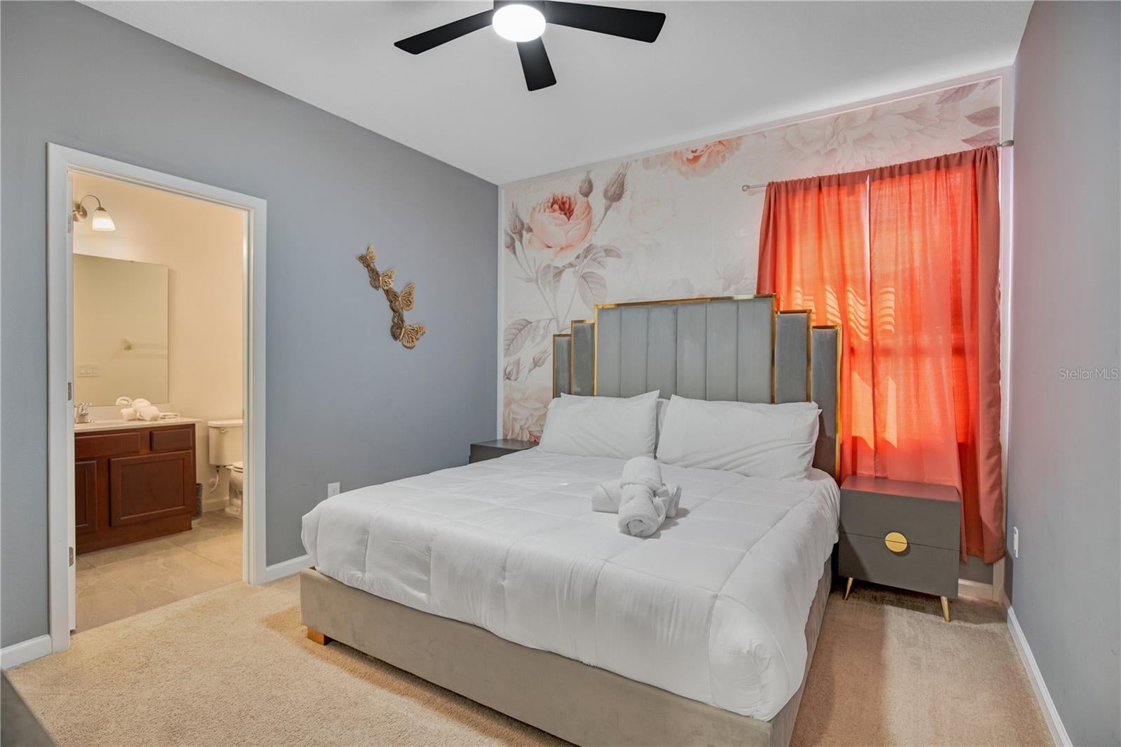 KISSIMMEE, Florida, 34746, United States, 15 Bedrooms Bedrooms, ,16 BathroomsBathrooms,Residential,For Sale,1977749