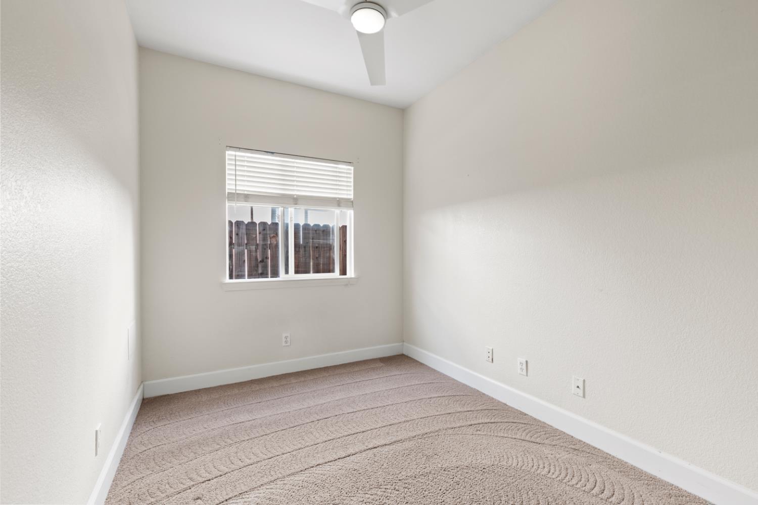 Yuba City, California, 95993, United States, 4 Bedrooms Bedrooms, ,2 BathroomsBathrooms,Residential,For Sale,1981154