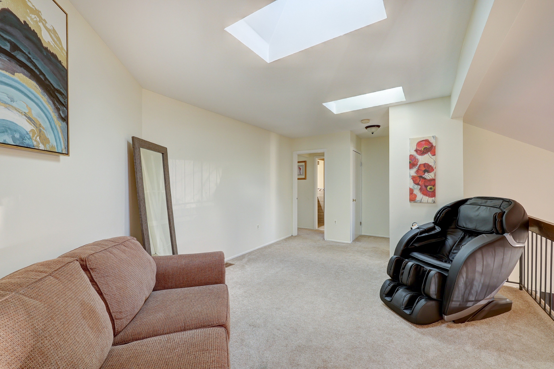  ?the cedars? update townhouse offers open concept design - 物件實景