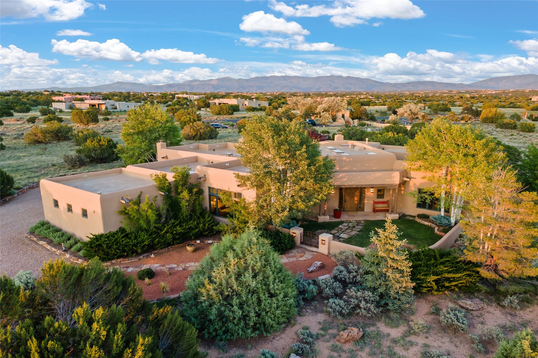  32 Sierra Rosa - 物件實景