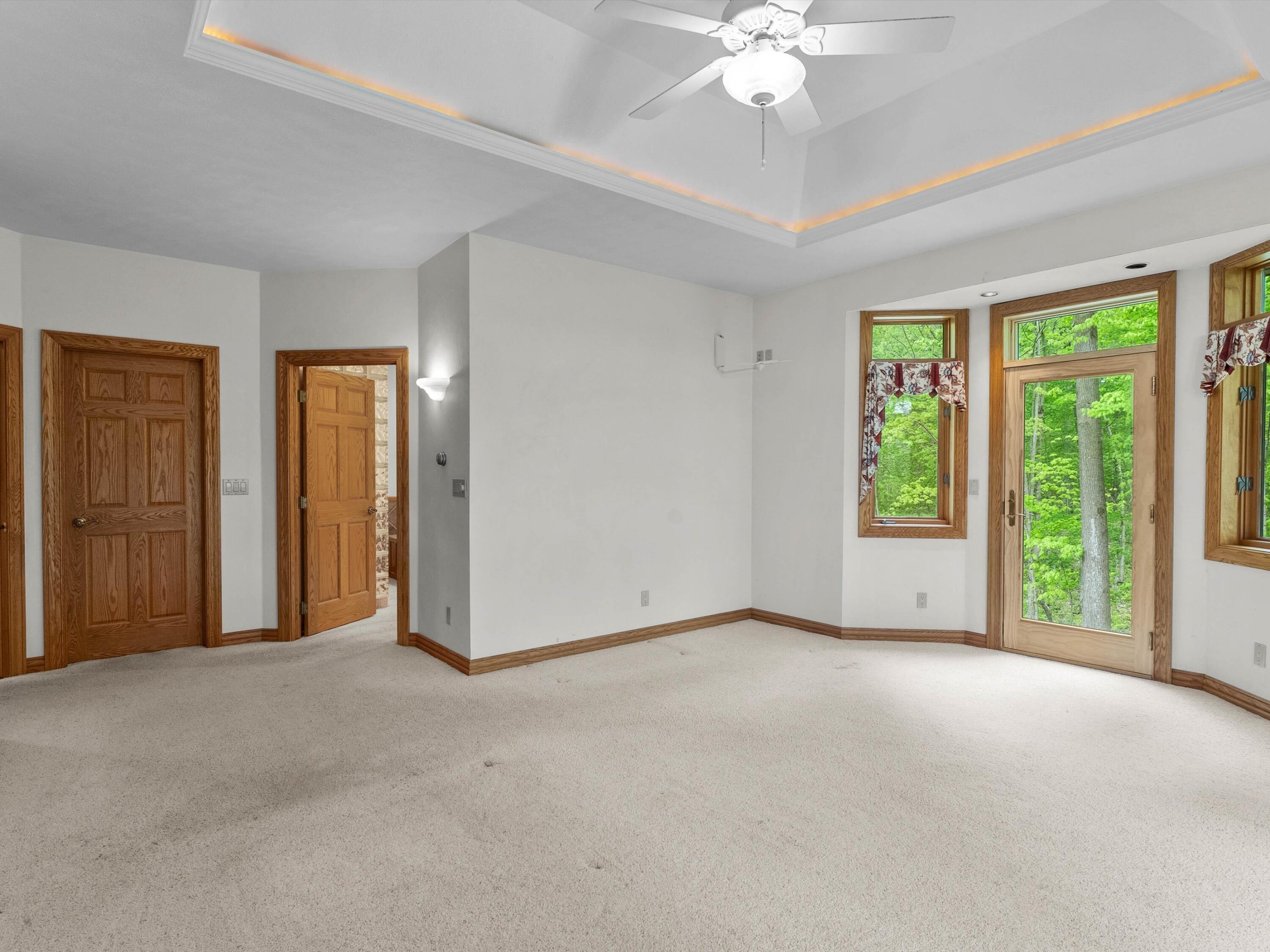 Eaton, Wisconsin, 54245, United States, 3 Bedrooms Bedrooms, ,4 BathroomsBathrooms,Residential,For Sale,1926569