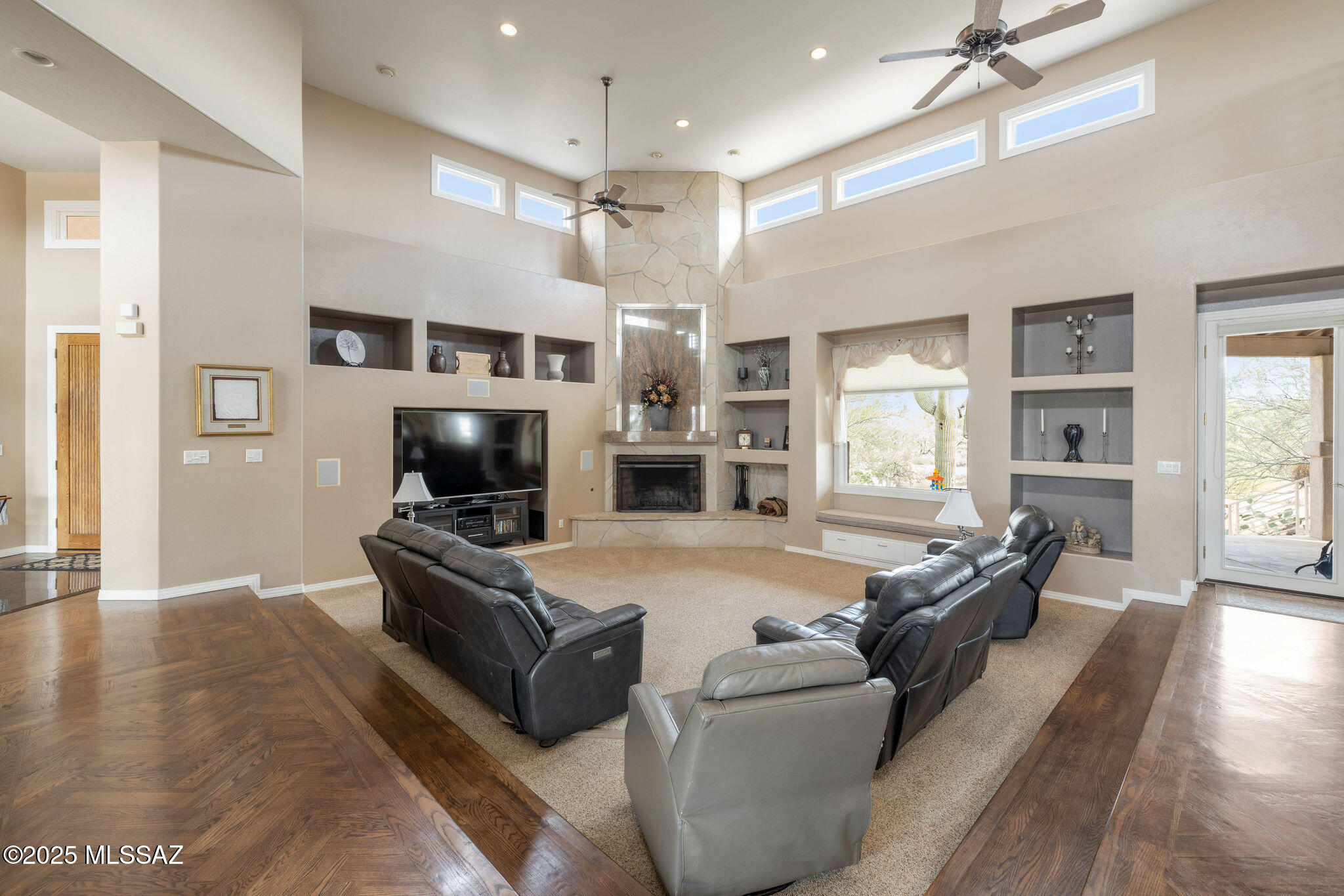 Tucson, Arizona, 85742, United States, 6 Bedrooms Bedrooms, ,6 BathroomsBathrooms,Residential,For Sale,1828344
