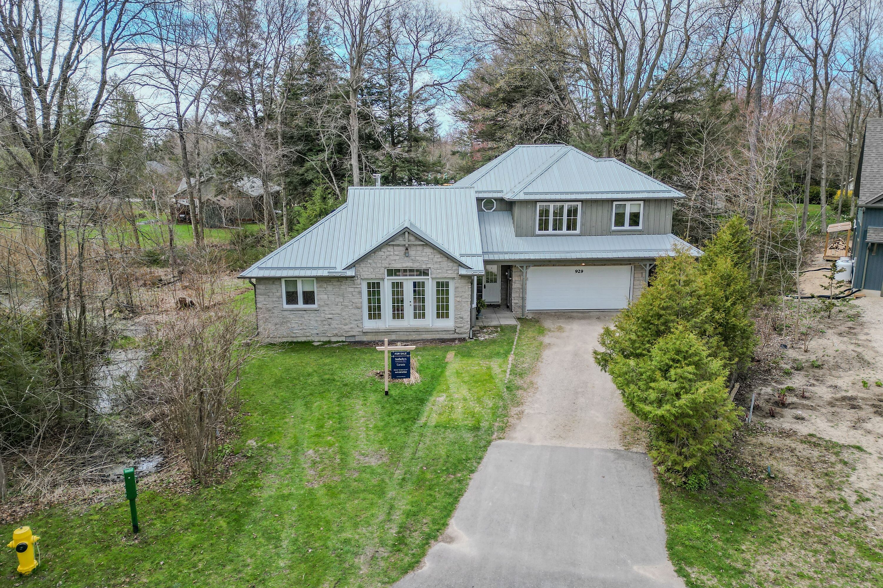  Custom Built Home - Kincardine - 物件實景