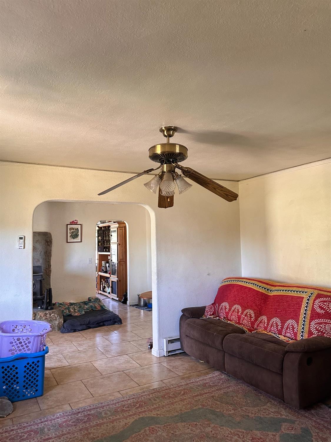 Browns Valley, California, 95918, United States, 5 Bedrooms Bedrooms, ,3 BathroomsBathrooms,Residential,For Sale,1977054