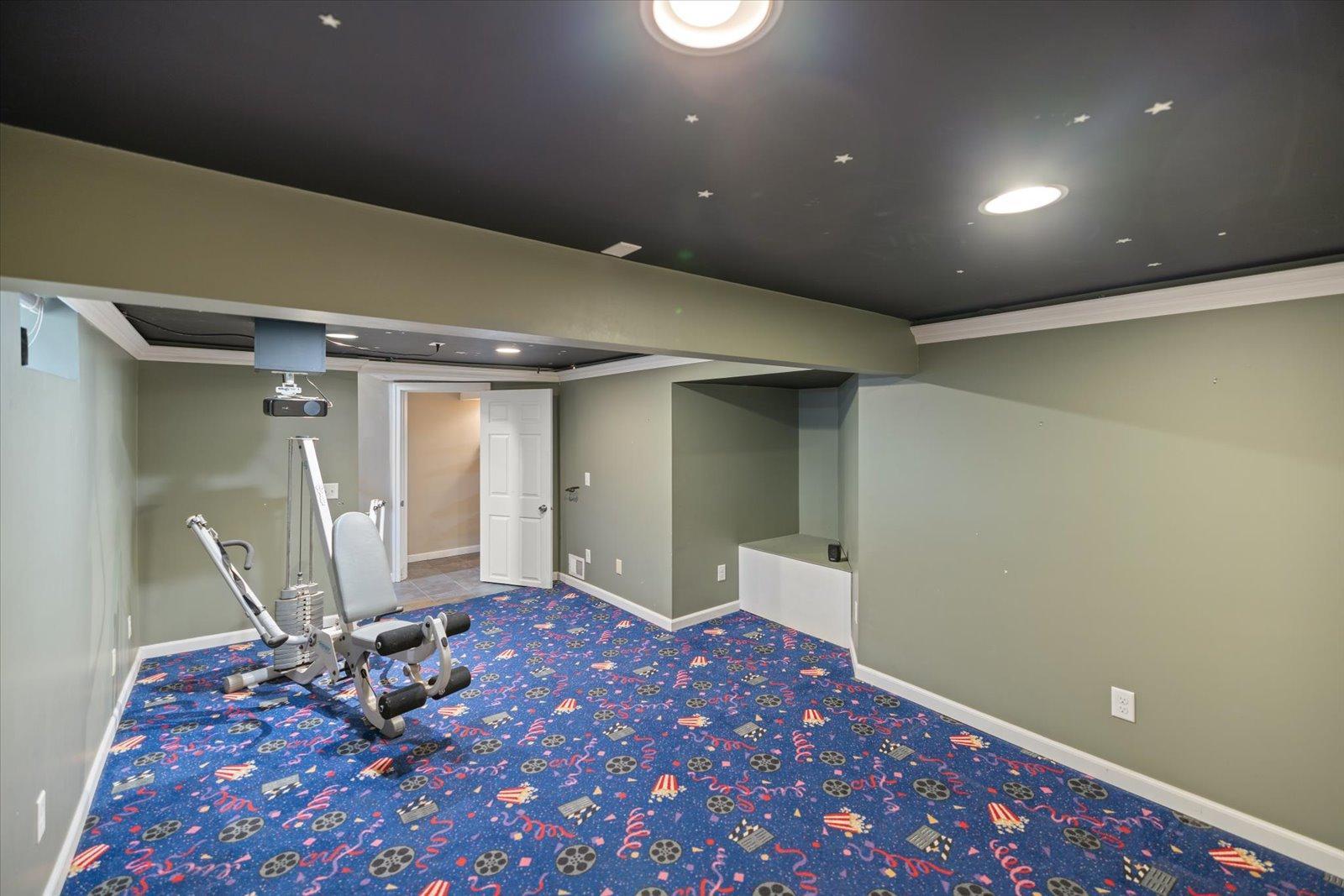 Minneapolis, Minnesota, 55418, United States, 4 Bedrooms Bedrooms, ,2 BathroomsBathrooms,Residential,For Sale,1970458