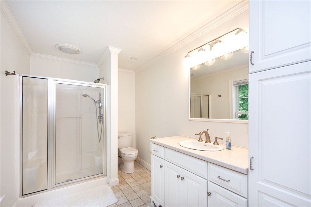 Hanover, Massachusetts, 02339, United States, 2 Bedrooms Bedrooms, ,3 BathroomsBathrooms,Residential,For Sale,1940214