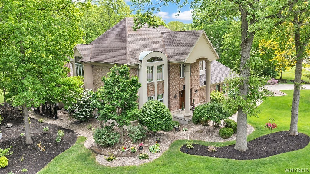 Grand Island, New York, 14072, United States, 4 Bedrooms Bedrooms, ,4 BathroomsBathrooms,Residential,For Sale,2048068