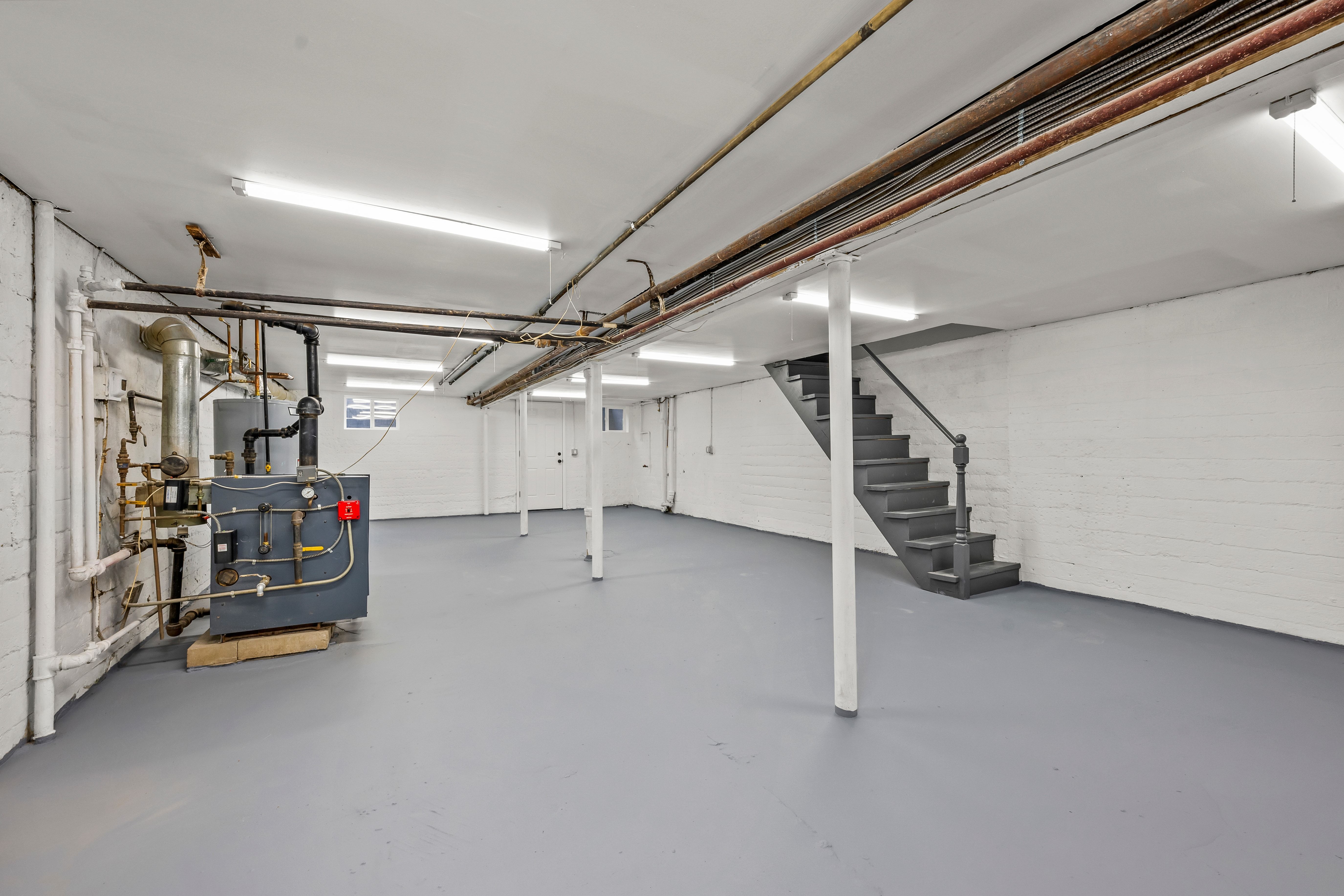  22-19 28th Street, Astoria, NY, 11105 - 物件實景