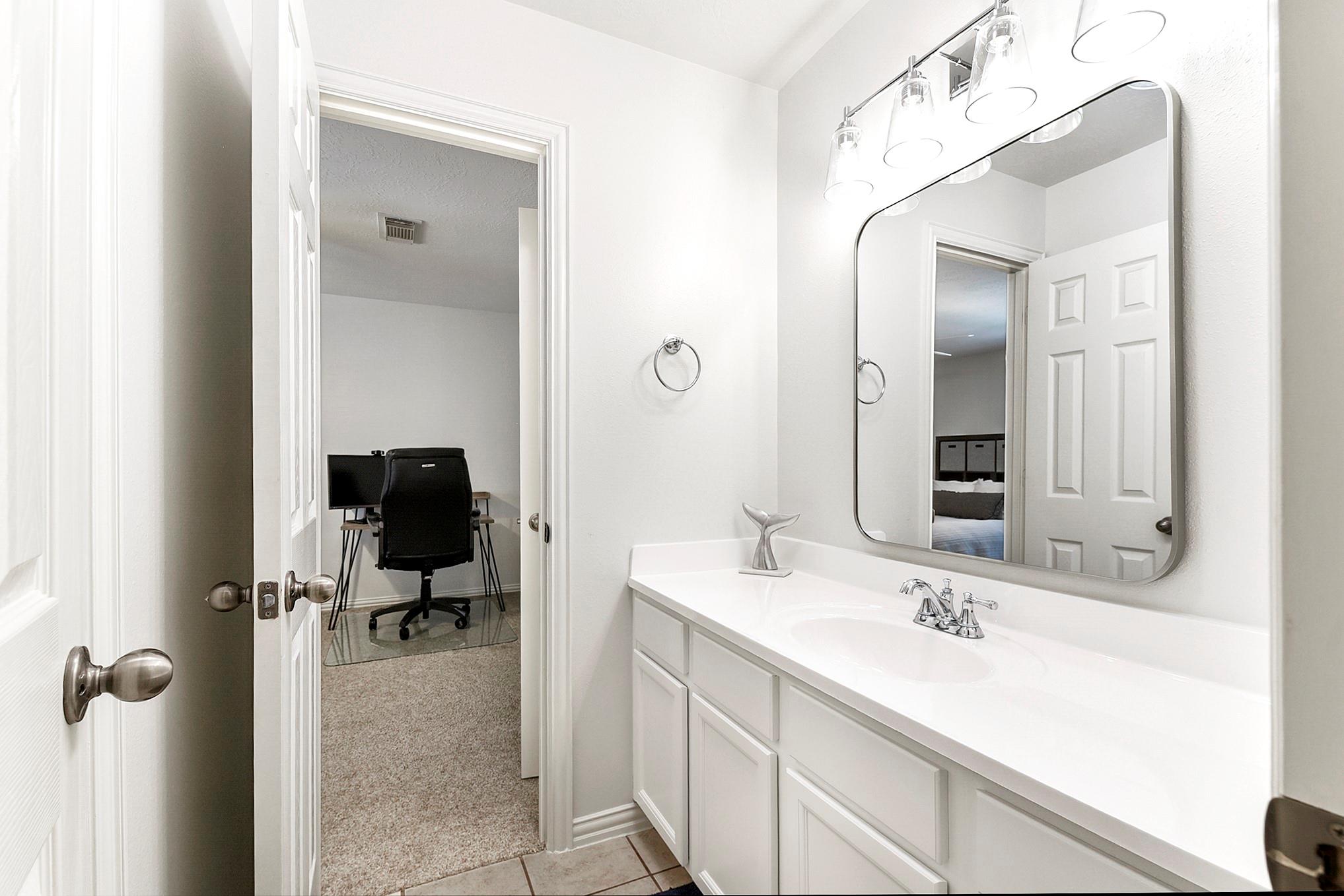 Katy, Texas, 77494, United States, 5 Bedrooms Bedrooms, ,5 BathroomsBathrooms,Residential,For Sale,1935993