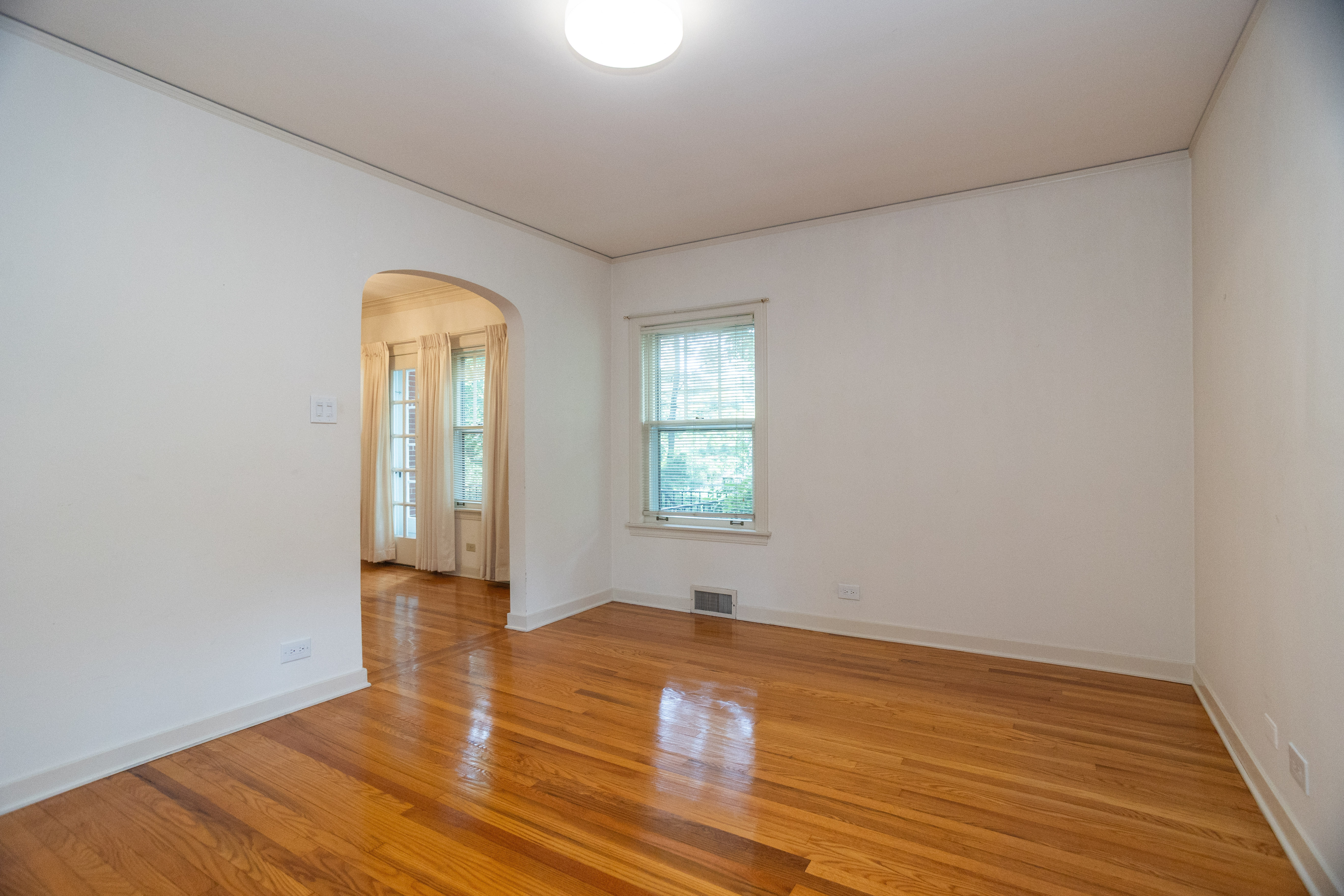  Two-story Expanded Bungalow - 物件實景