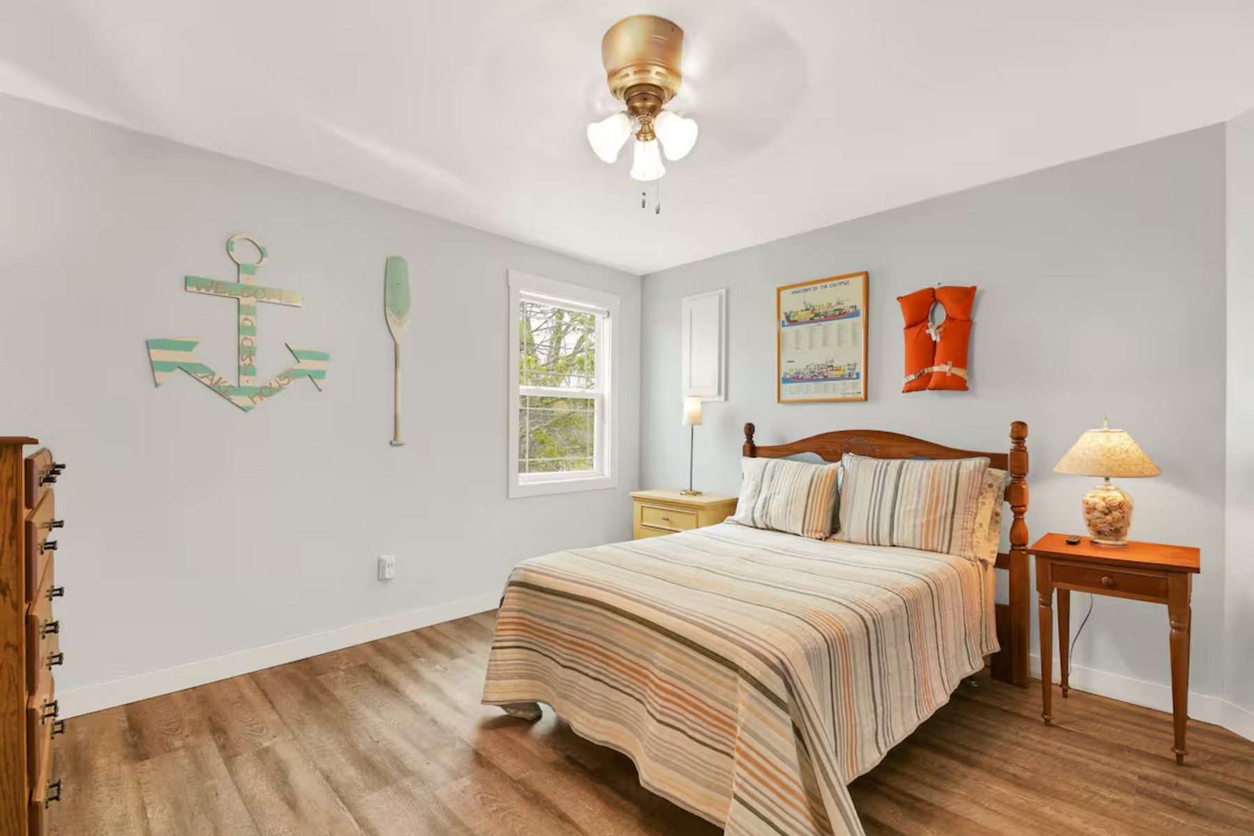  Beautifully Maintained Lake Wawasee Home with Peaceful Water Views - 物件實景