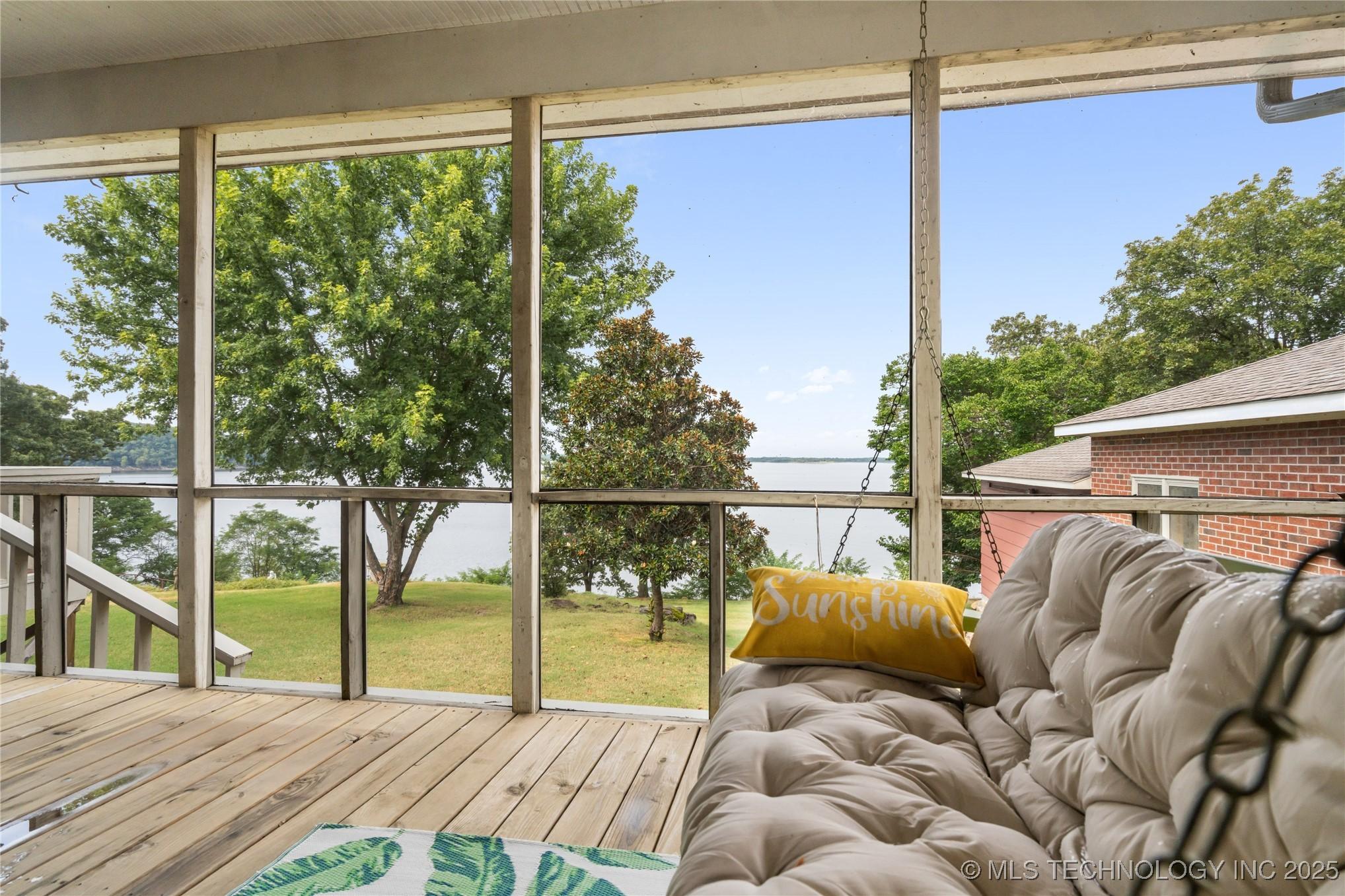 Hulbert, Oklahoma, 74441, United States, 3 Bedrooms Bedrooms, ,2 BathroomsBathrooms,Residential,For Sale,1920796