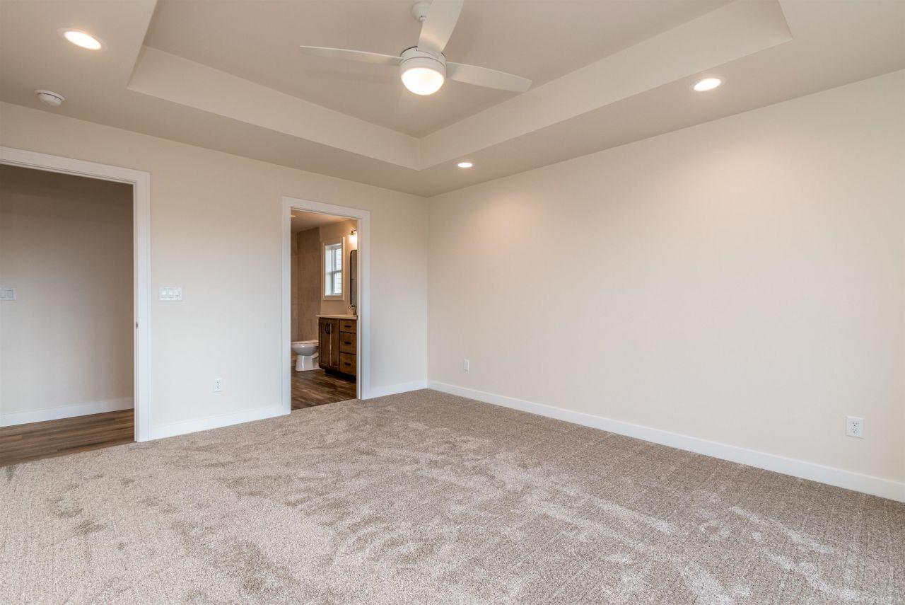 DE PERE, Wisconsin, 54115, United States, 3 Bedrooms Bedrooms, ,3 BathroomsBathrooms,Residential,For Sale,1695788