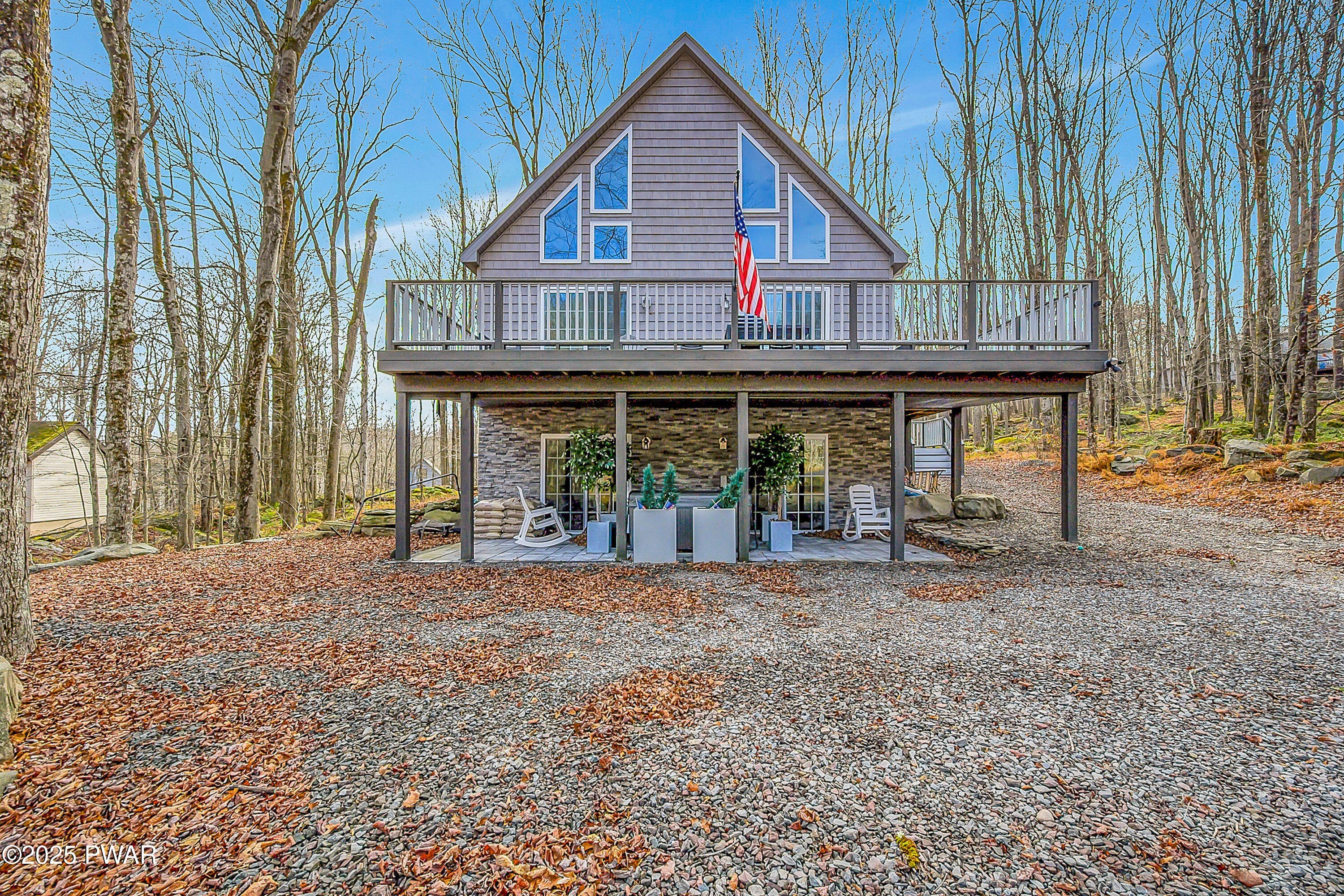 Lake Ariel, Pennsylvania, 18436, United States, 4 Bedrooms Bedrooms, ,4 BathroomsBathrooms,Residential,For Sale,1998731