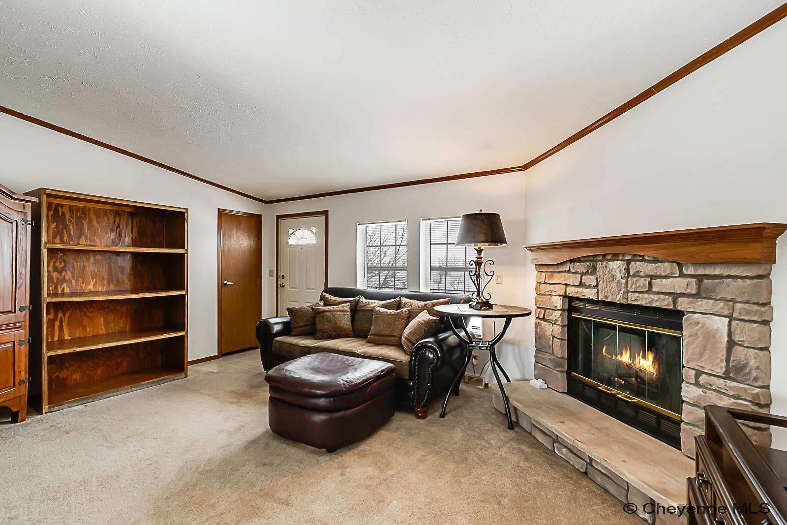 Cheyenne, Wyoming, 82009, United States, 3 Bedrooms Bedrooms, ,2 BathroomsBathrooms,Residential,For Sale,1826400