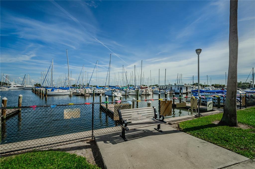 St Petersburg, Florida, 33704, United States, 2 Bedrooms Bedrooms, ,2 BathroomsBathrooms,Residential,For Sale,1897453
