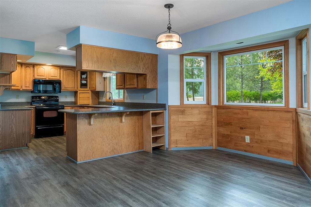 Polson, Montana, 59860, United States, 3 Bedrooms Bedrooms, ,1 BathroomBathrooms,Residential,For Sale,1846037