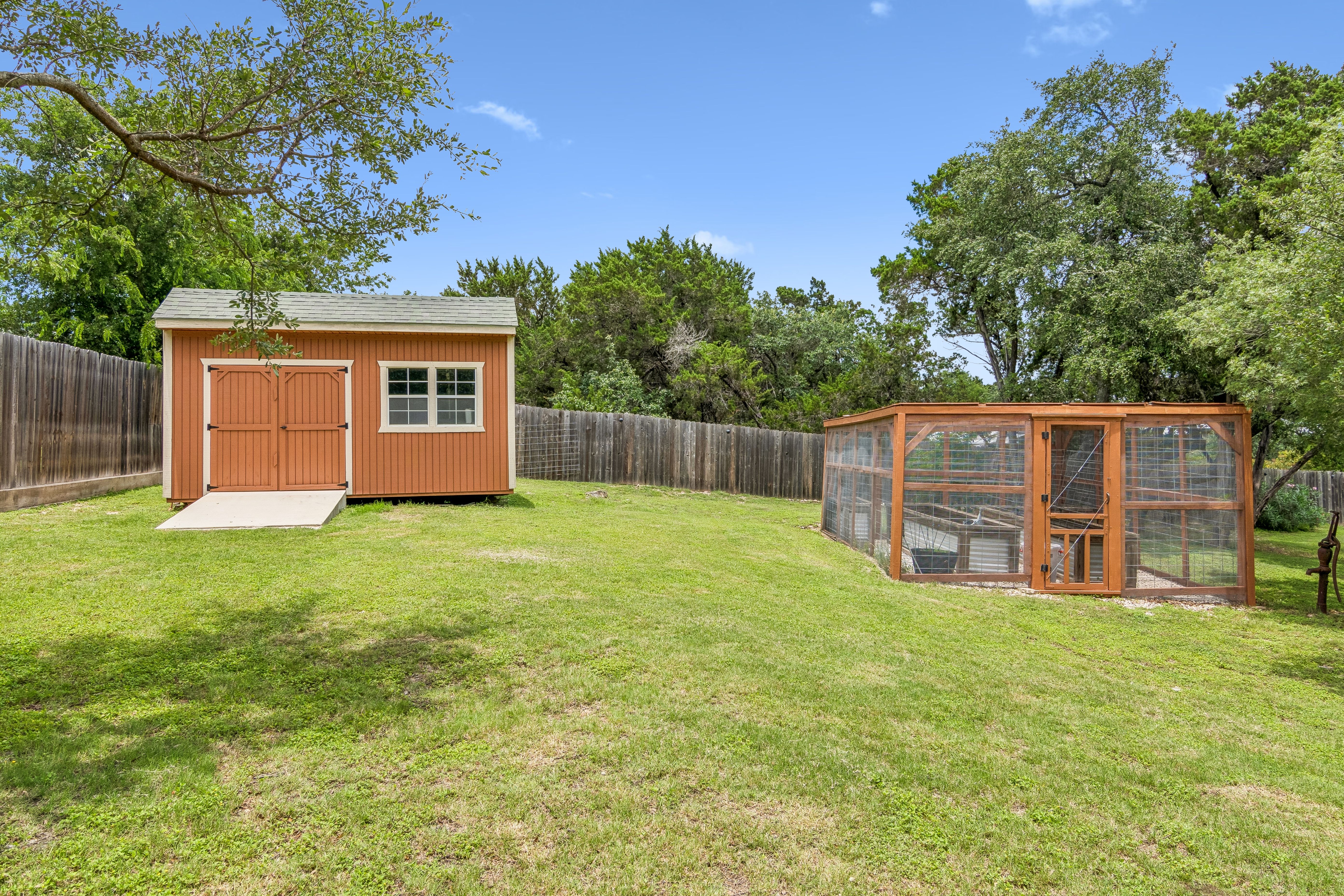  Pool, Pavilion & Peaceful Hill Country Living - 物件實景