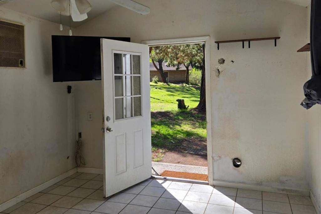 Salinas, California, 93908, United States, ,Residential,For Sale,1974881