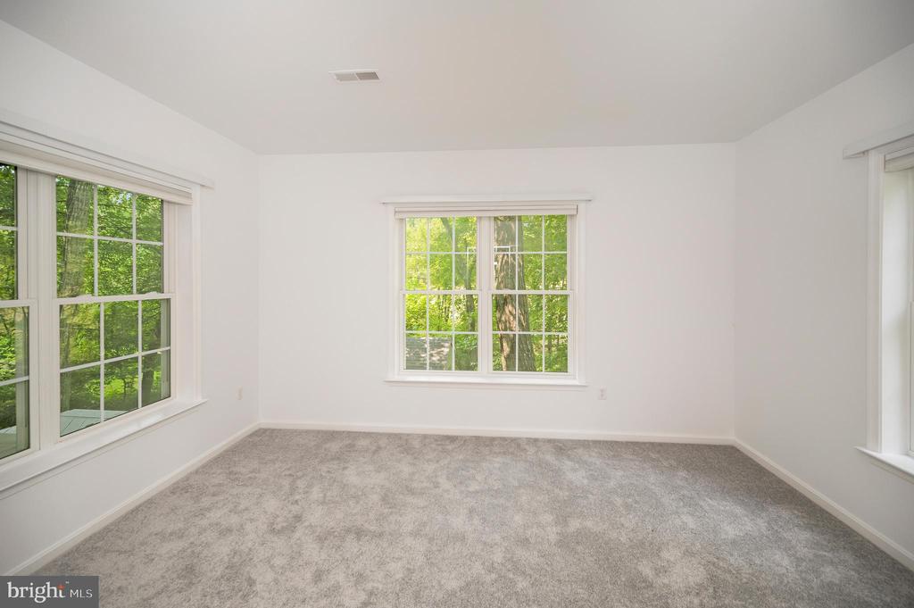 Locust Grove, Virginia, 22508, United States, 4 Bedrooms Bedrooms, ,3 BathroomsBathrooms,Residential,For Sale,1976056