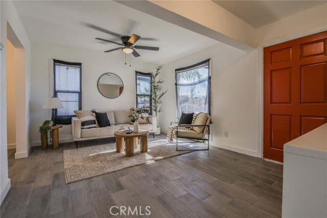 Los Angeles, California, 90044, United States, 2 Bedrooms Bedrooms, ,1 BathroomBathrooms,Residential,For Sale,2002532