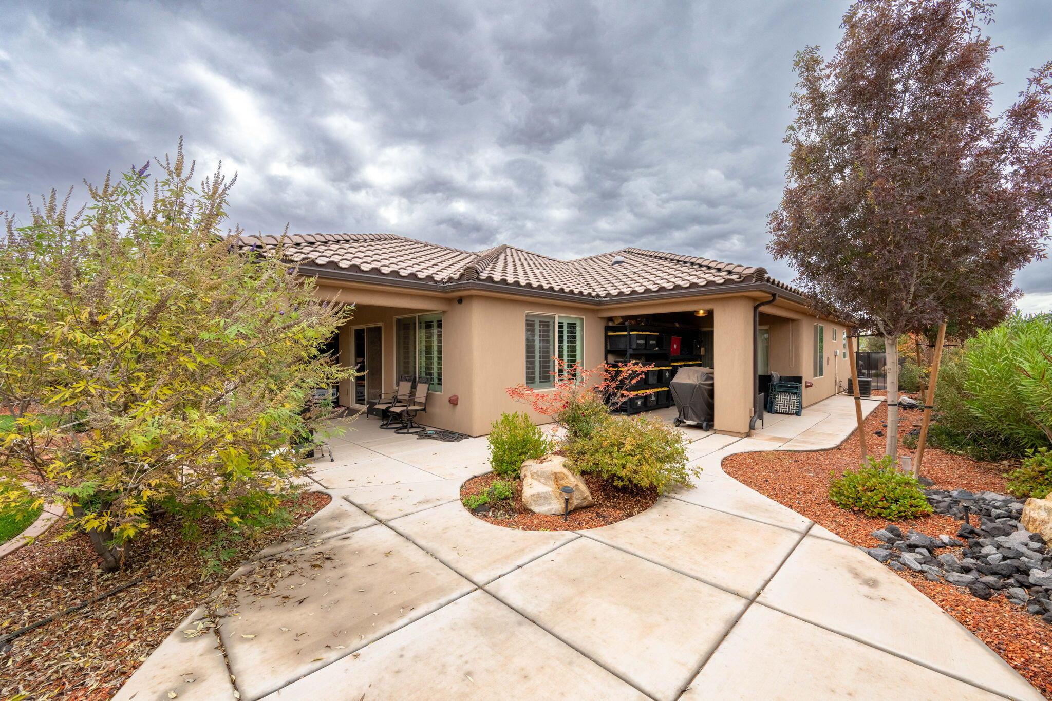 Washington, Utah, 84780, United States, 3 Bedrooms Bedrooms, ,4 BathroomsBathrooms,Residential,For Sale,1995130