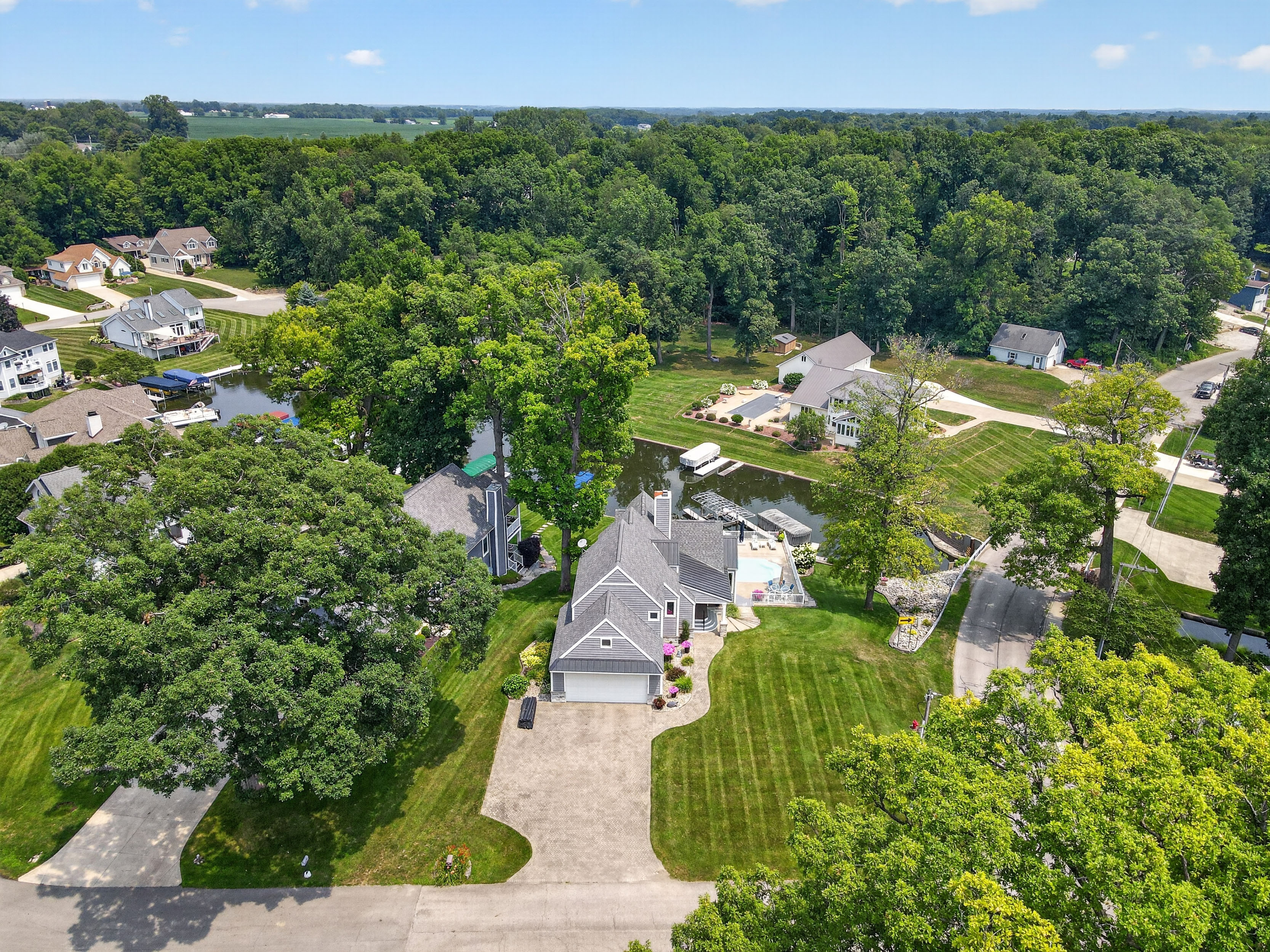  Beautifully Maintained Syracuse Lake Home - 物件實景