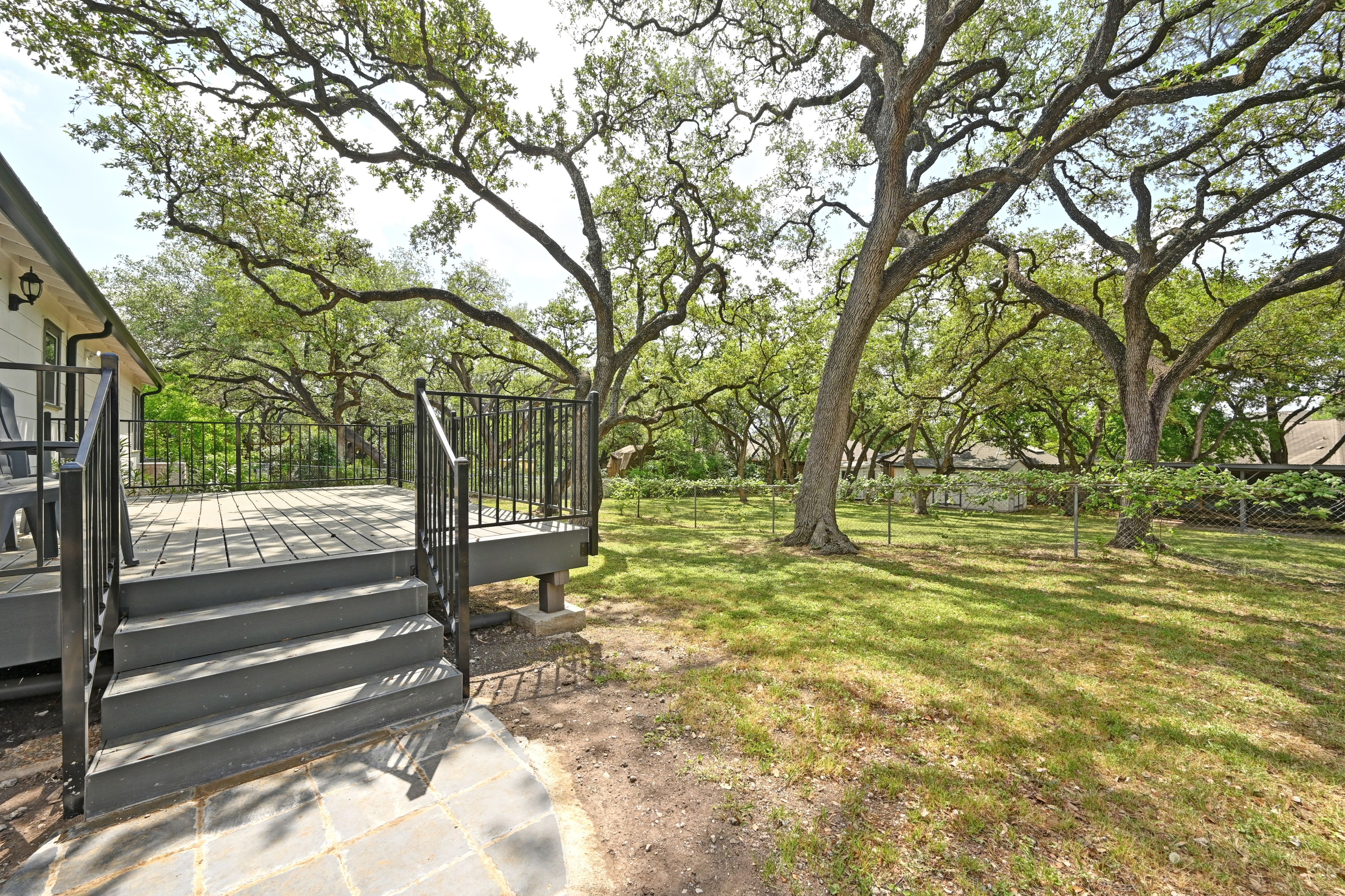  Tranquil Street in South Austin - 物件實景