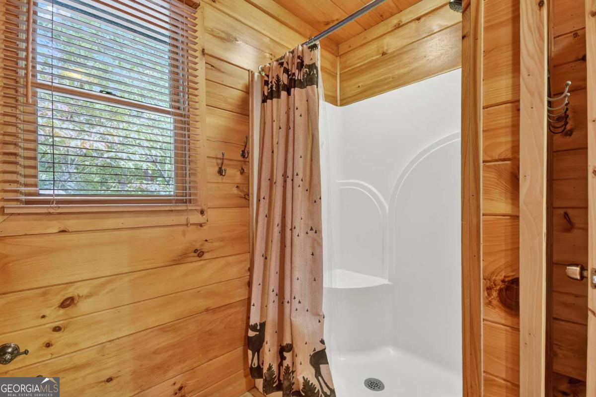 Blue Ridge, Georgia, 30513, United States, 3 Bedrooms Bedrooms, ,3 BathroomsBathrooms,Residential,For Sale,1952003