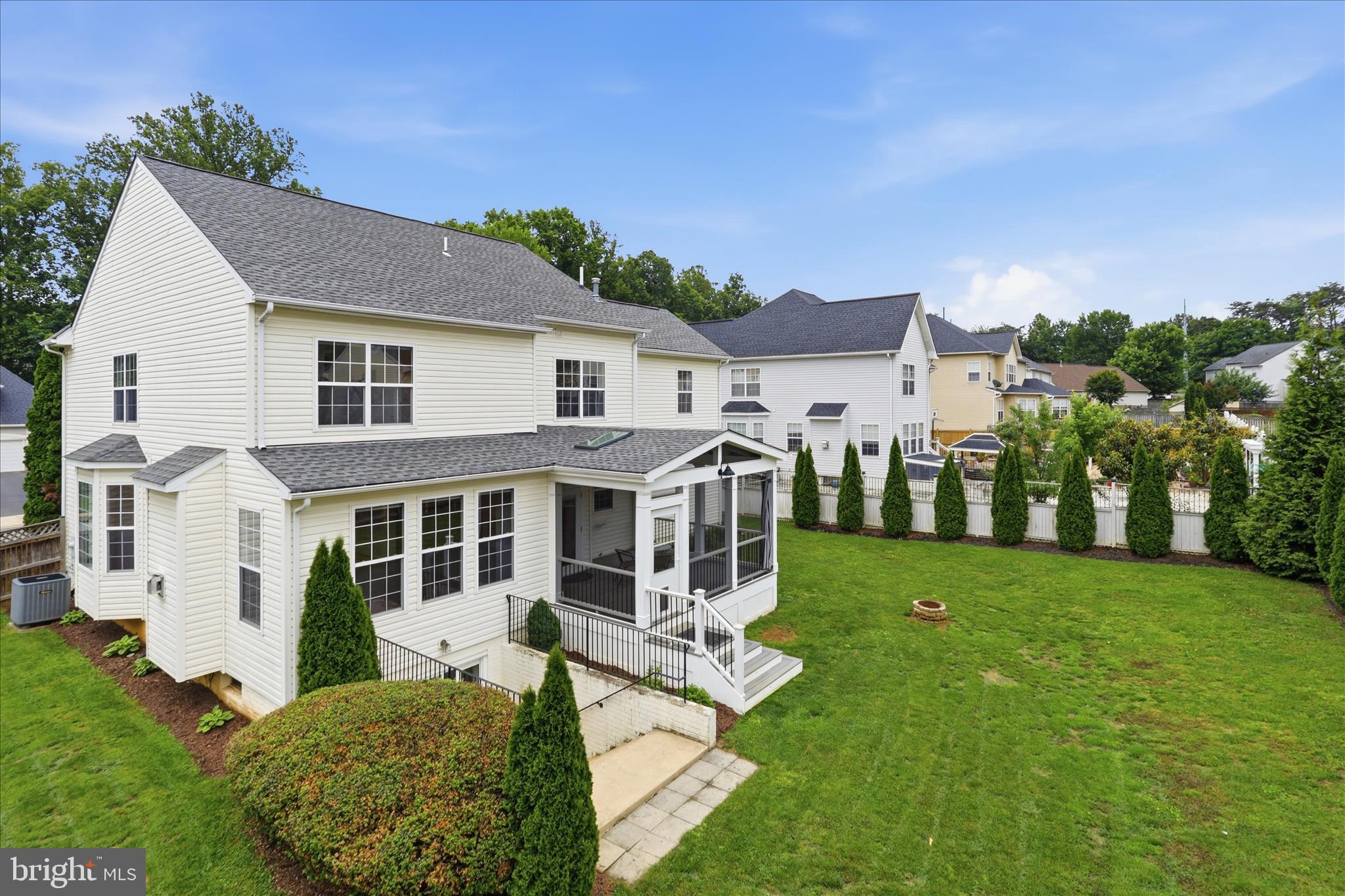 Woodbridge, Virginia, 22193, United States, 4 Bedrooms Bedrooms, ,4 BathroomsBathrooms,Residential,For Sale,2048672