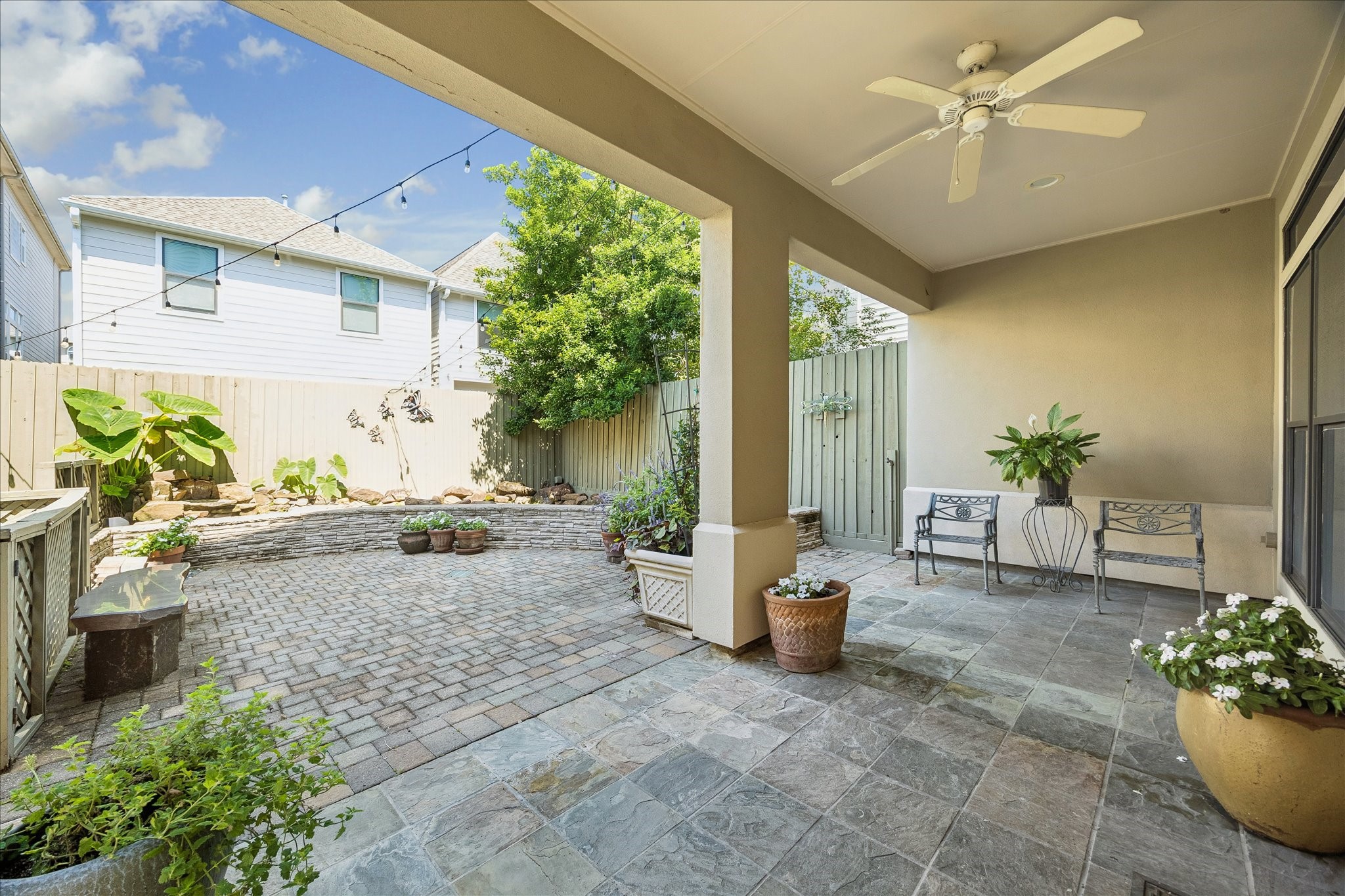  715 Birdsall Street - 物件實景