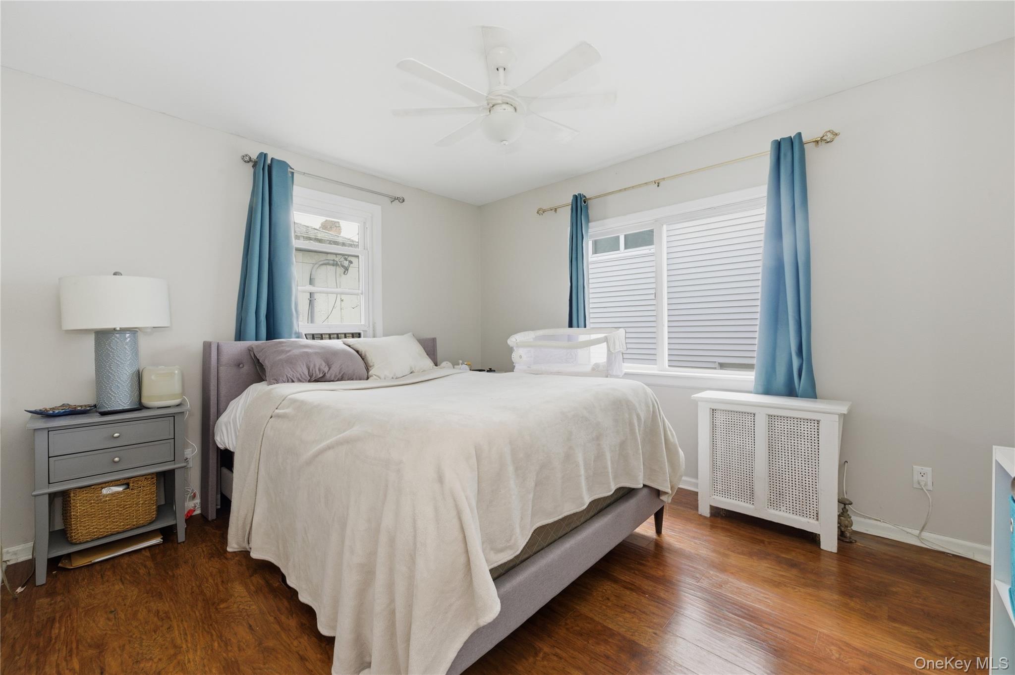 Long Beach, New York, 11561, United States, 3 Bedrooms Bedrooms, ,2 BathroomsBathrooms,Residential,For Sale,1991269